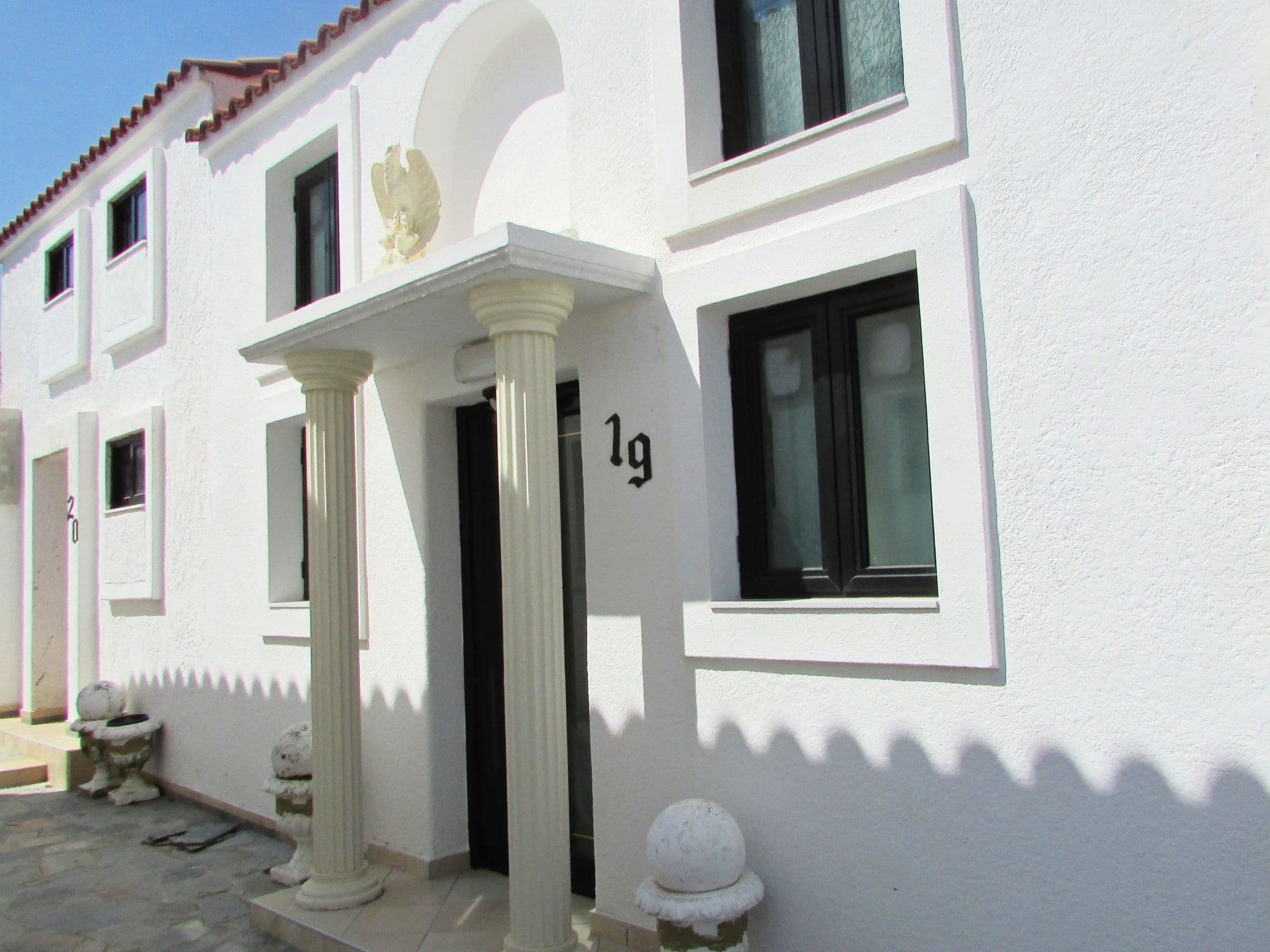 Gallery Image 24
