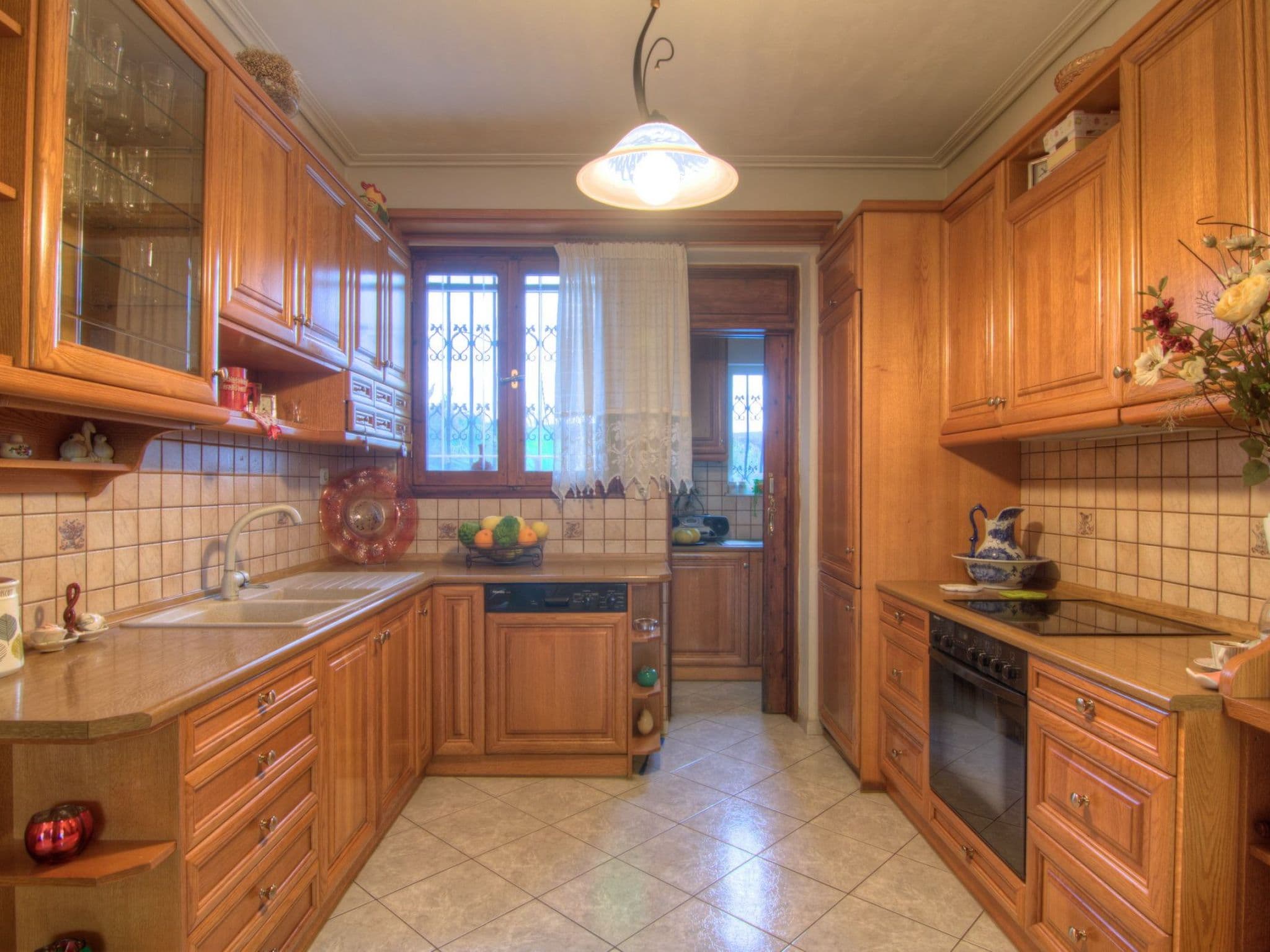 Gallery Image 15