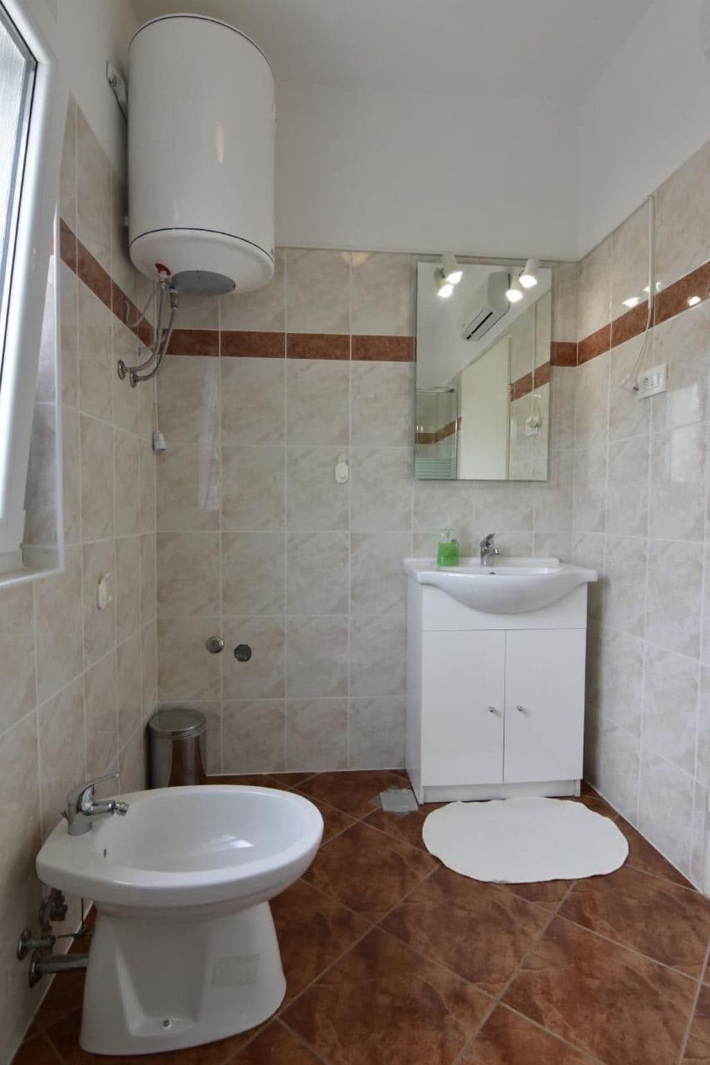 Gallery Image 22