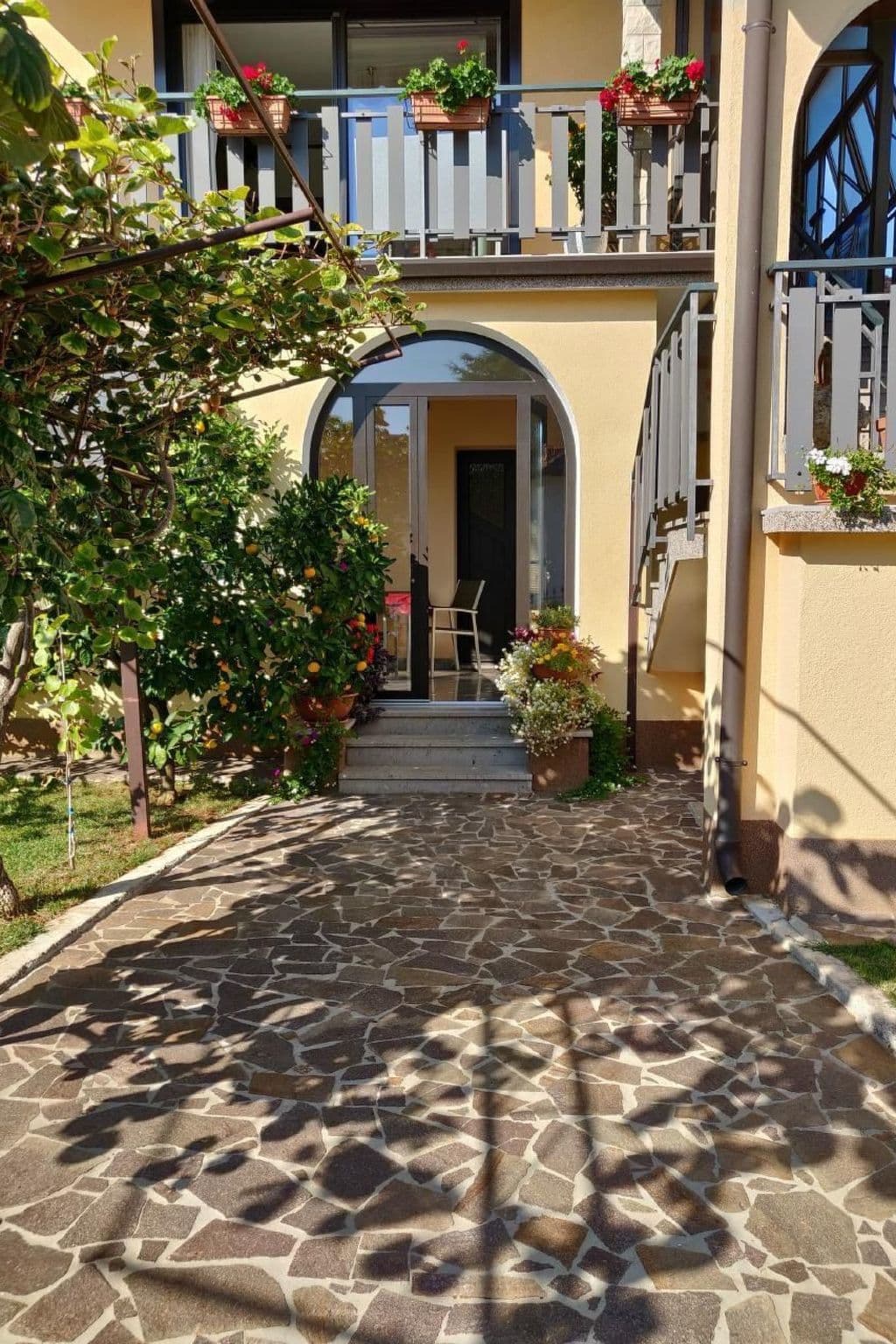 Gallery Image 11