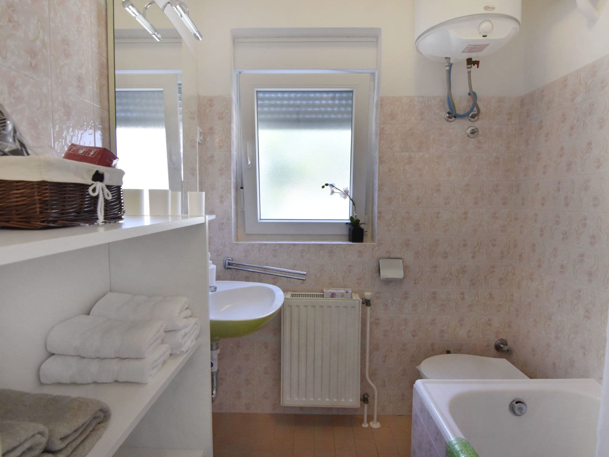 Bathroom / Wellness