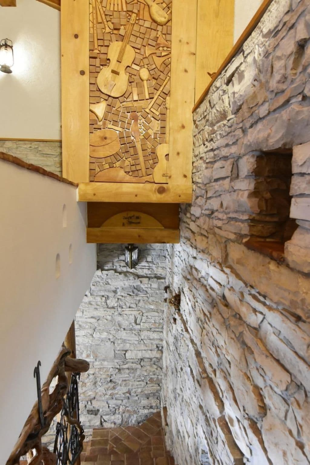 Gallery Image 13