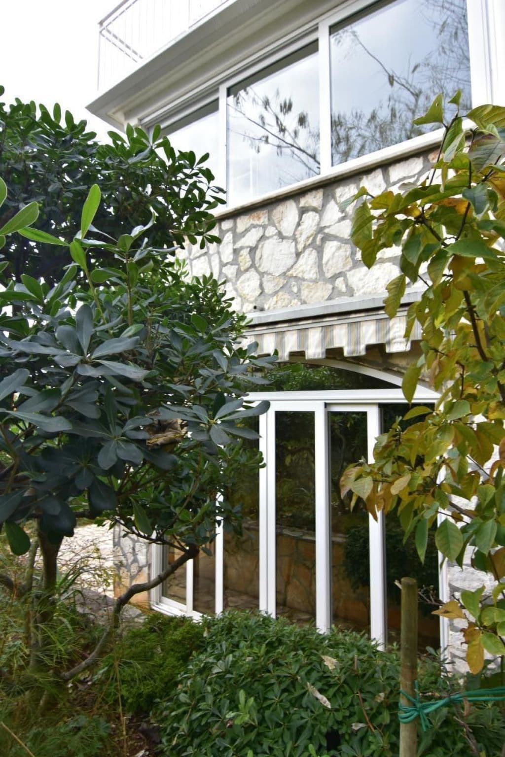 Gallery Image 24
