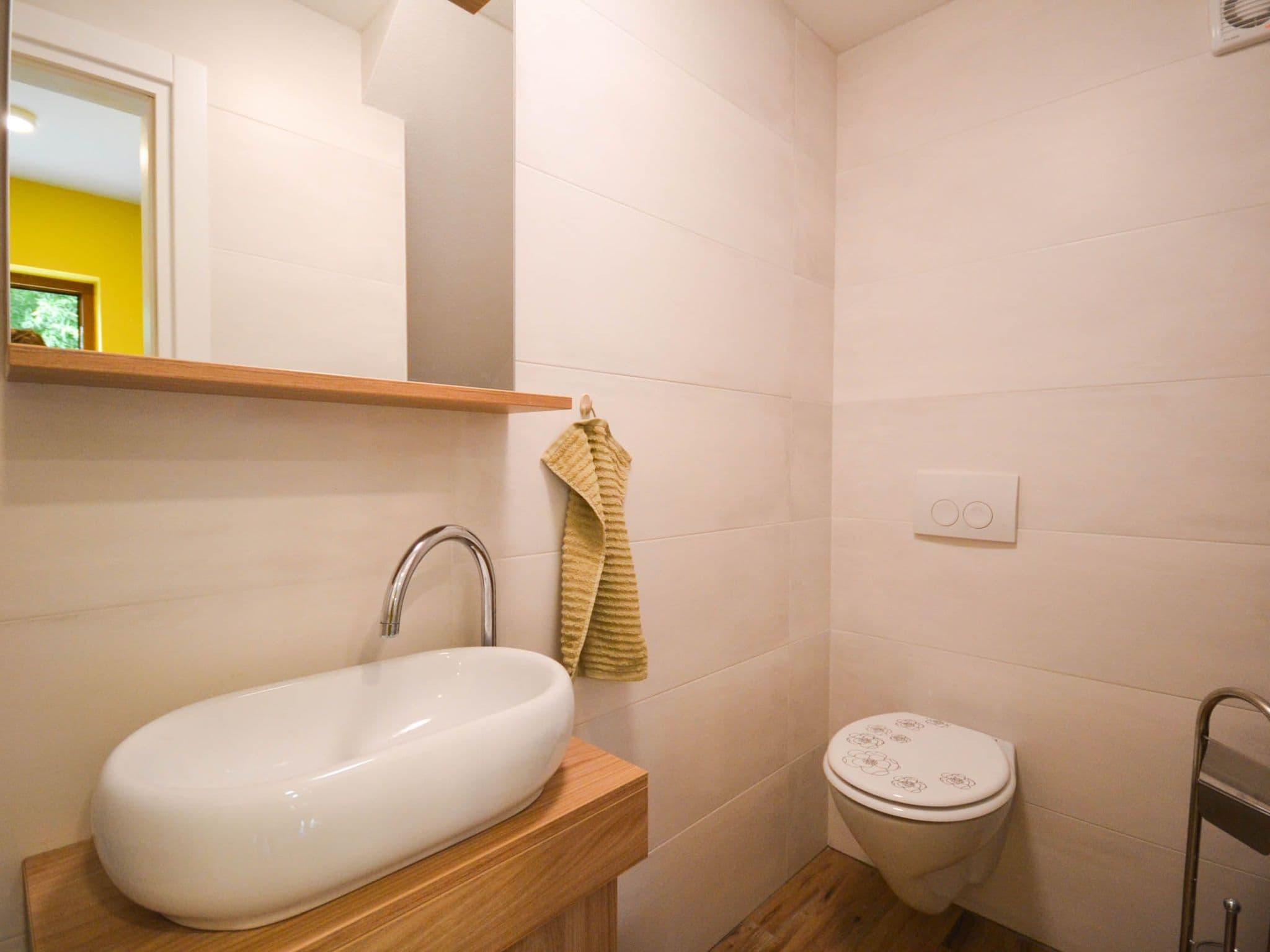 Gallery Image 12