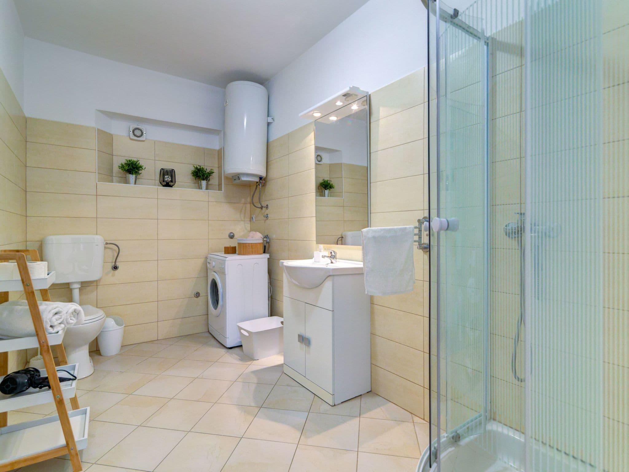 Bathroom / Wellness