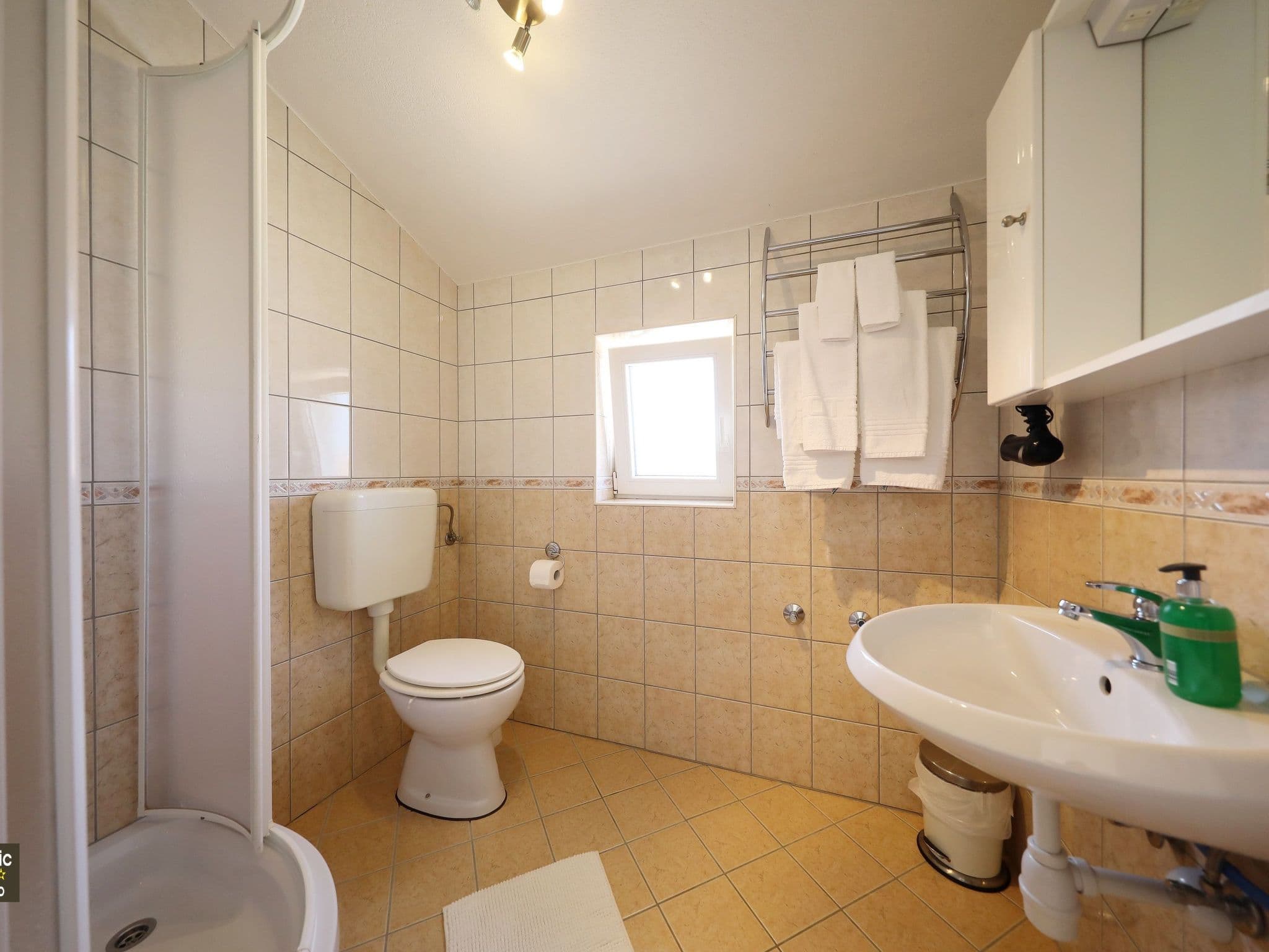 Gallery Image 10