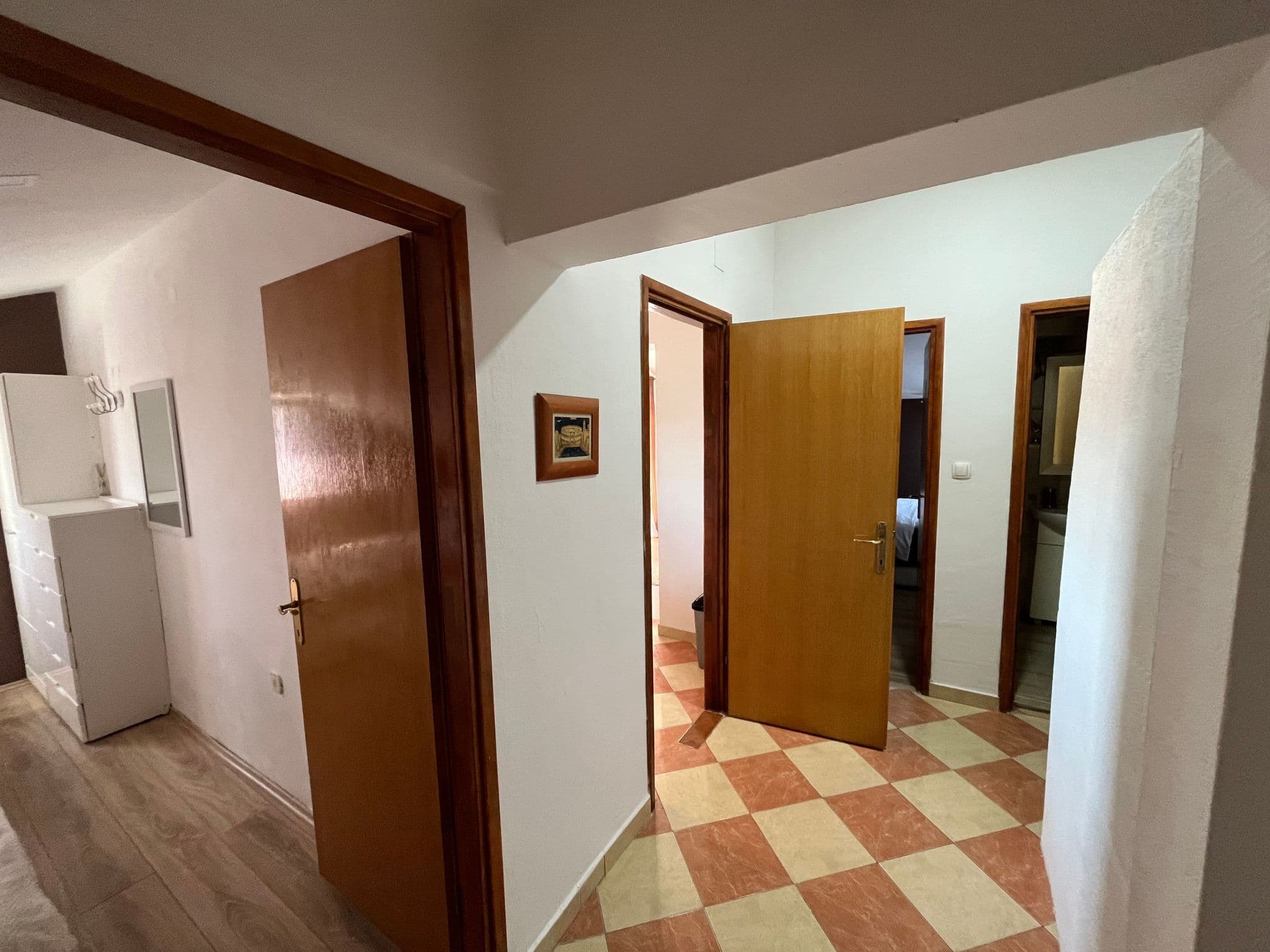 Gallery Image 24