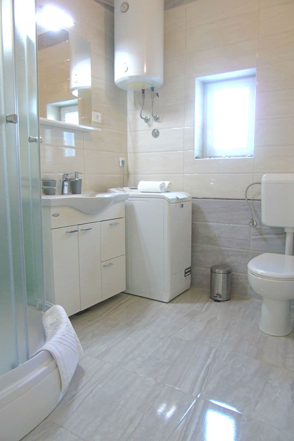 Gallery Image 9