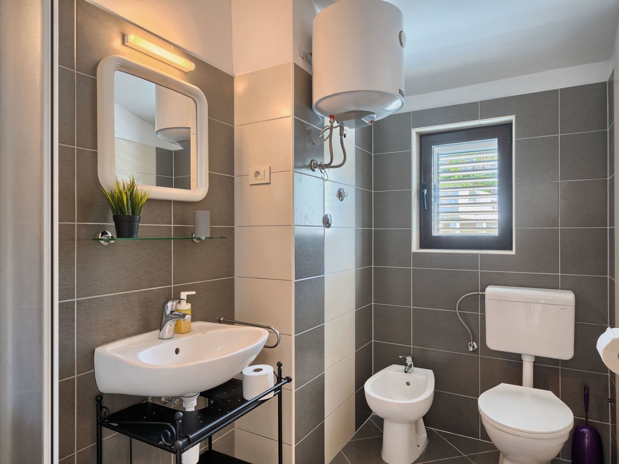 Bathroom / Wellness