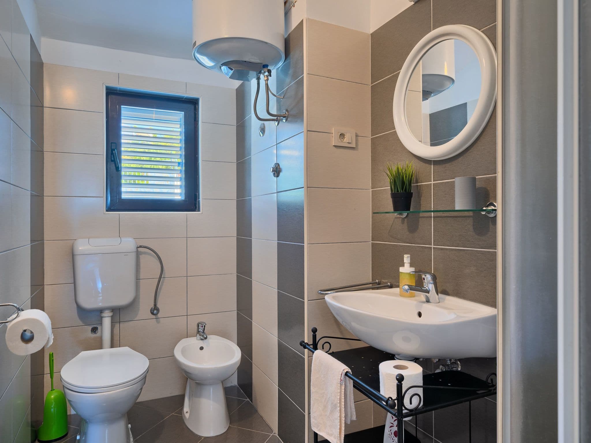 Bathroom / Wellness