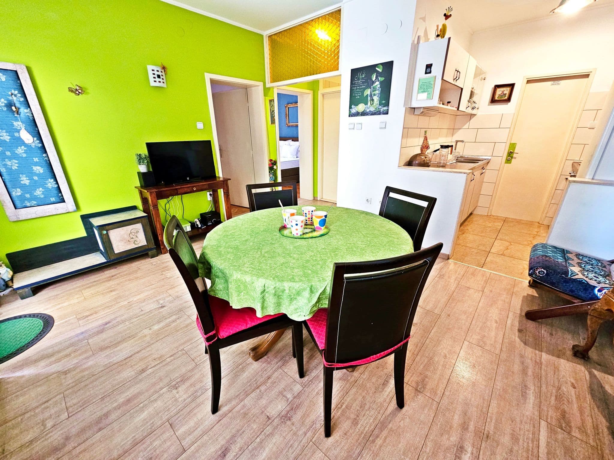 Kitchen / Dining Room