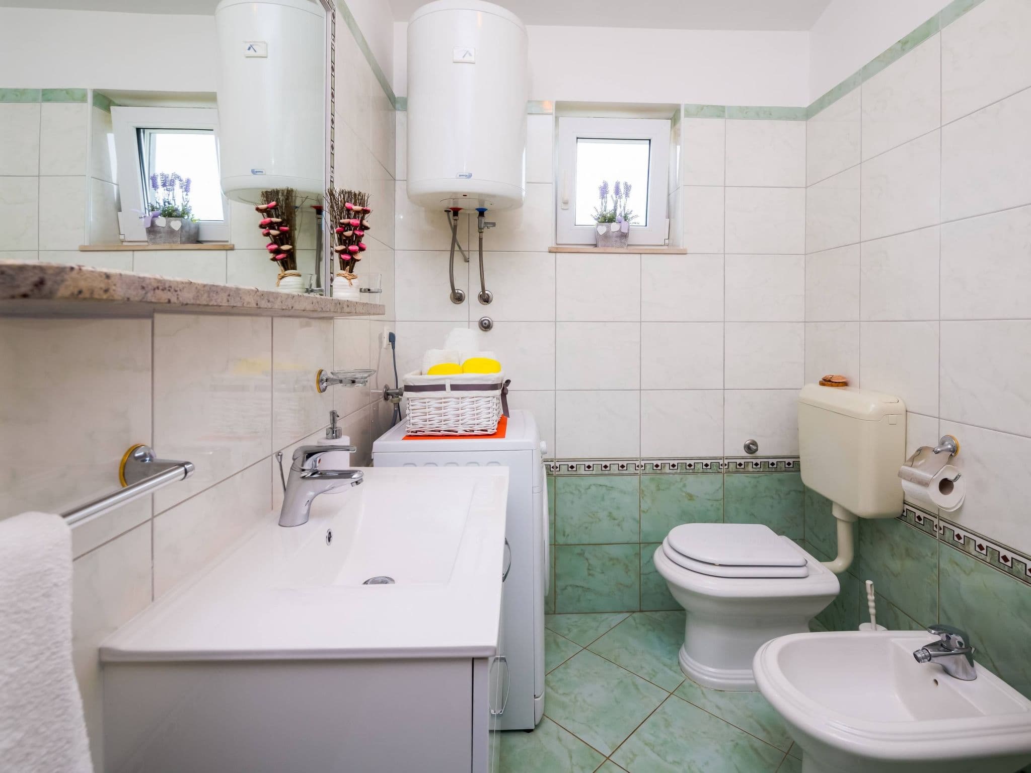 Bathroom / Wellness