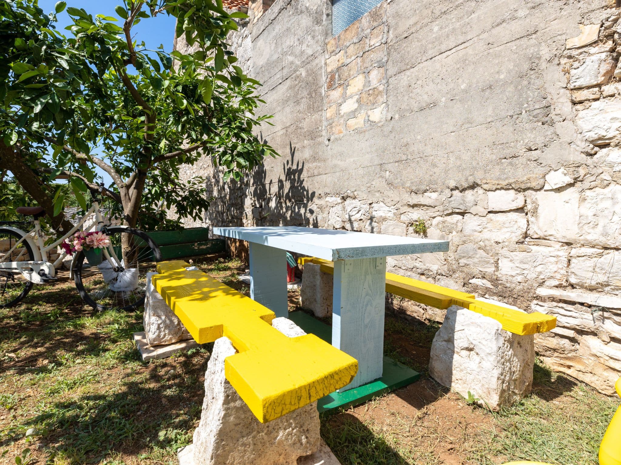 Gallery Image 13