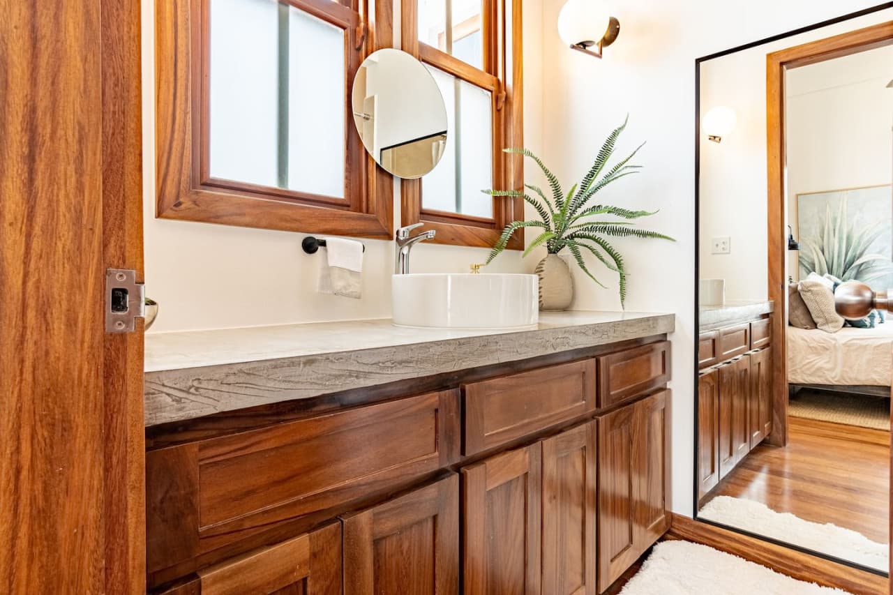 Bathroom!