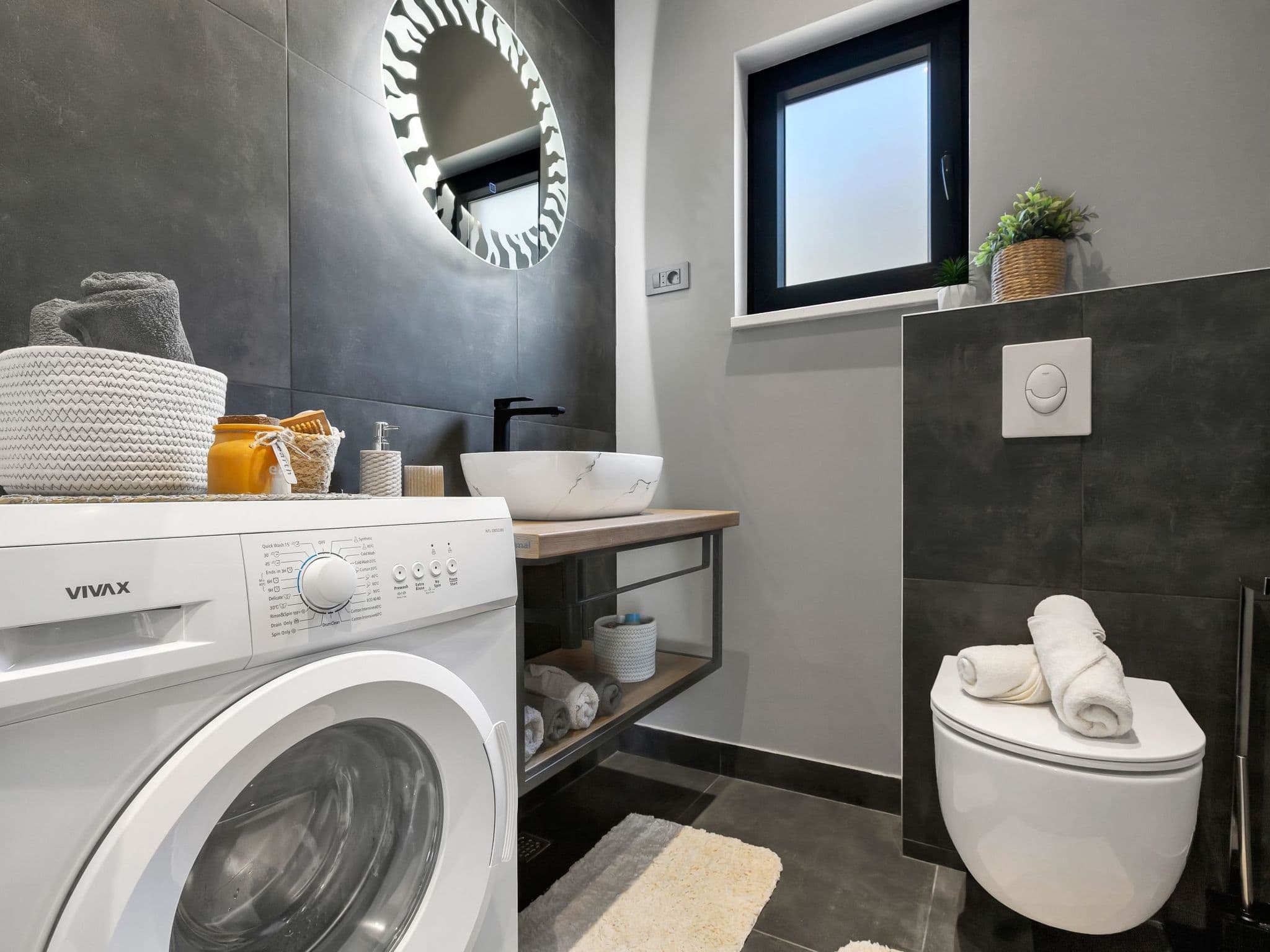 Bathroom / Wellness