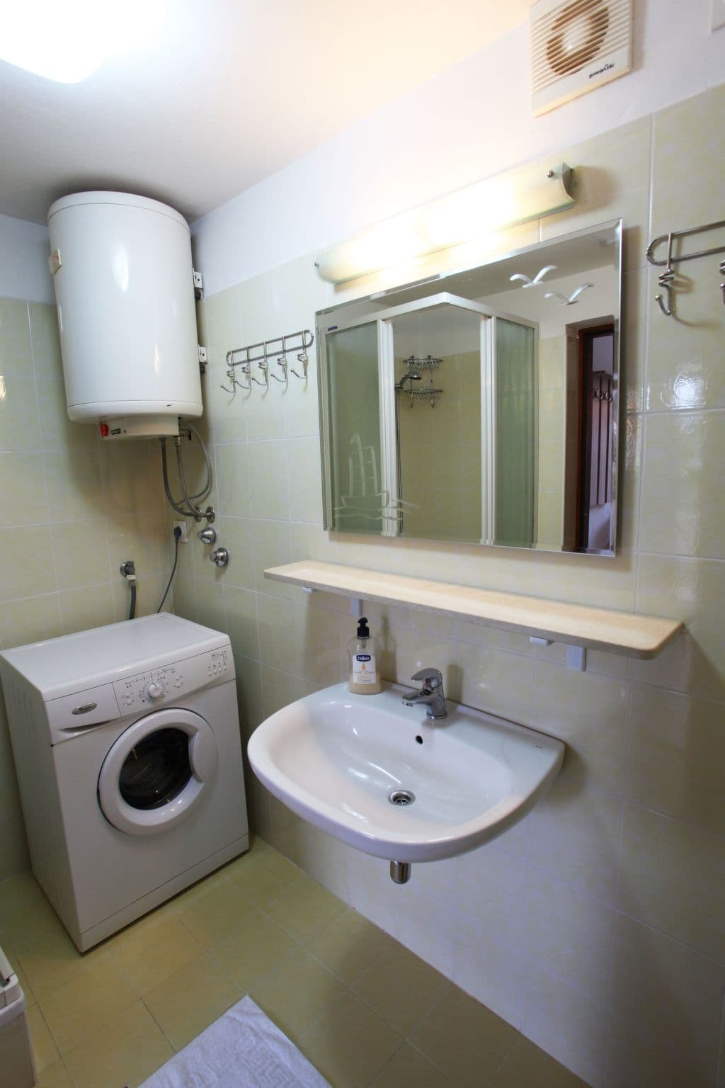 Bathroom / Wellness