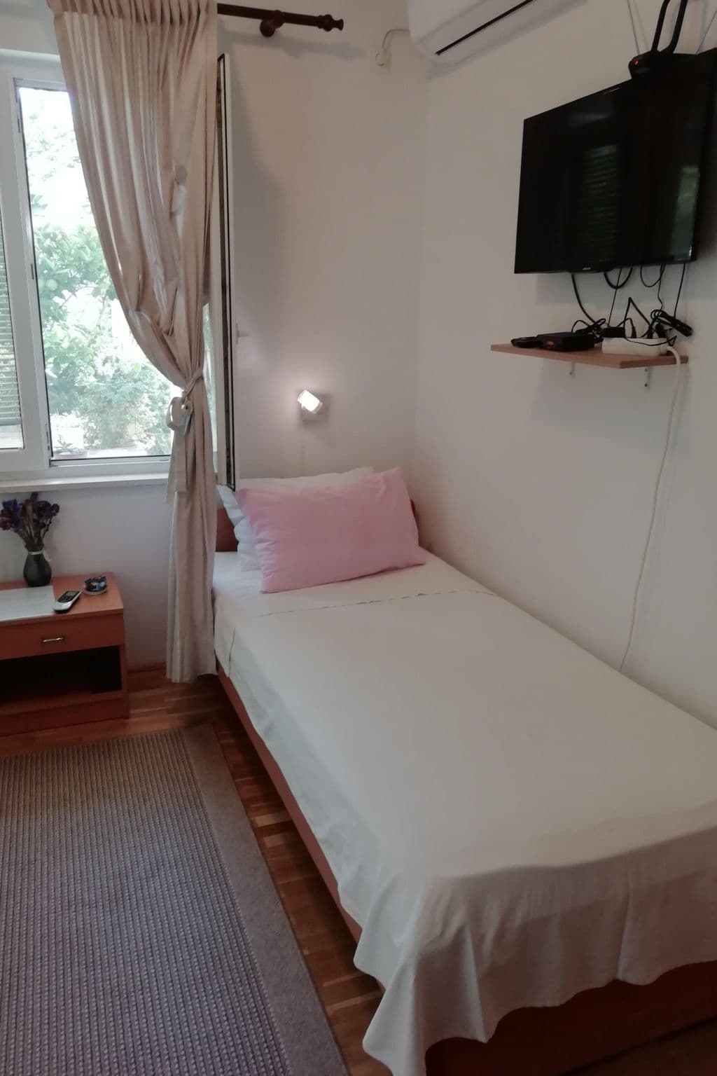 Gallery Image 10