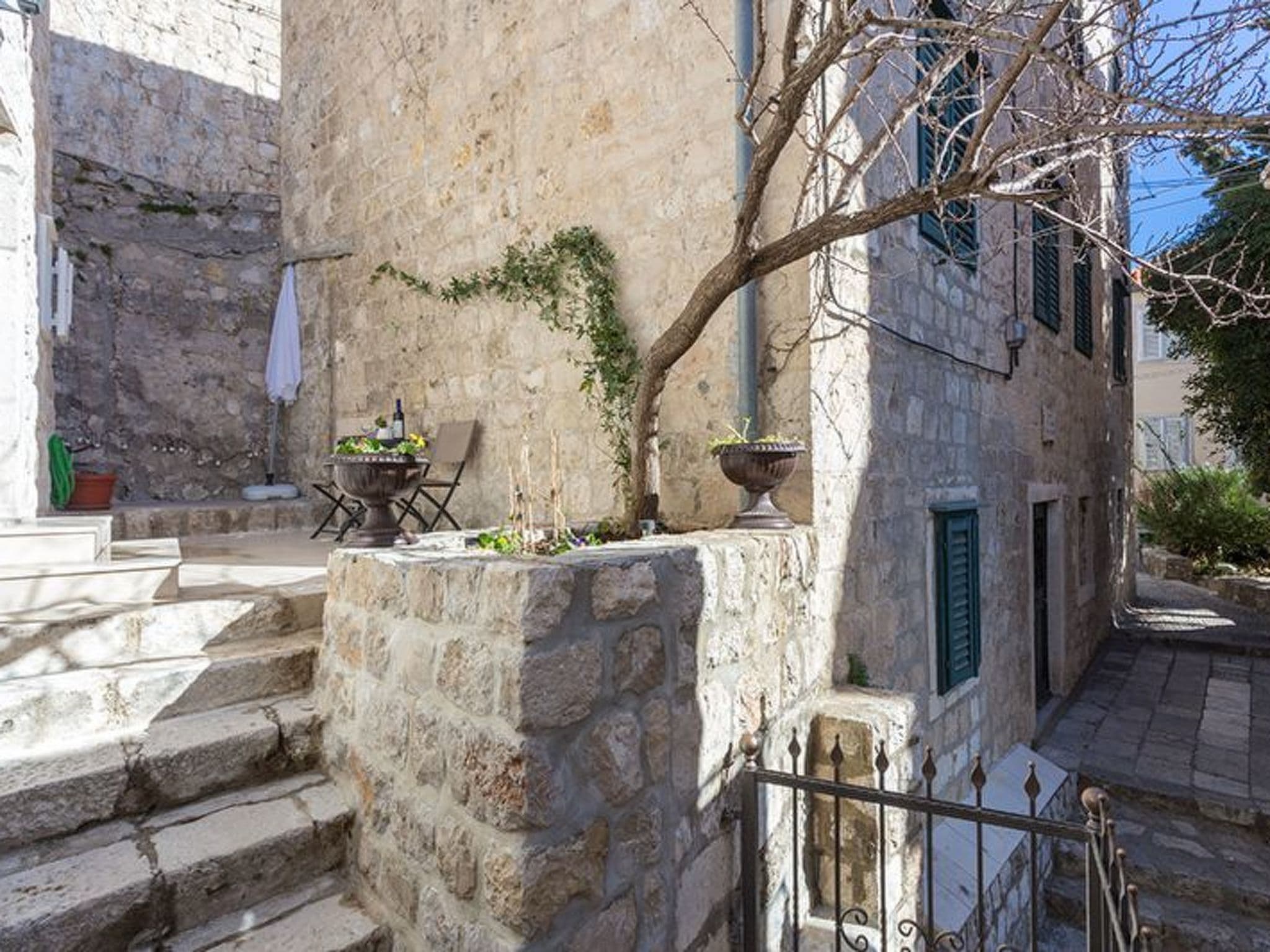 Gallery Image 21