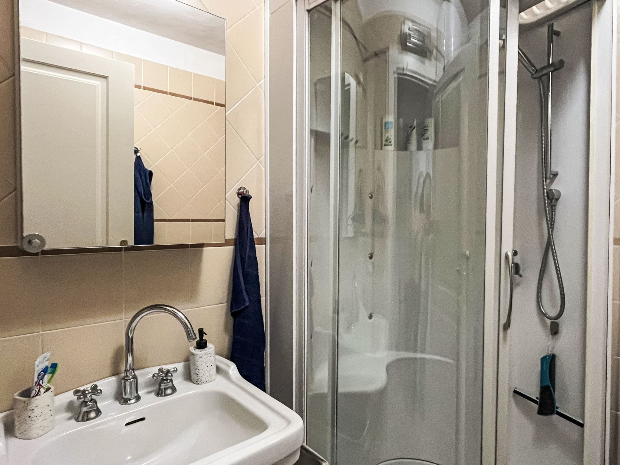 Bathroom / Wellness