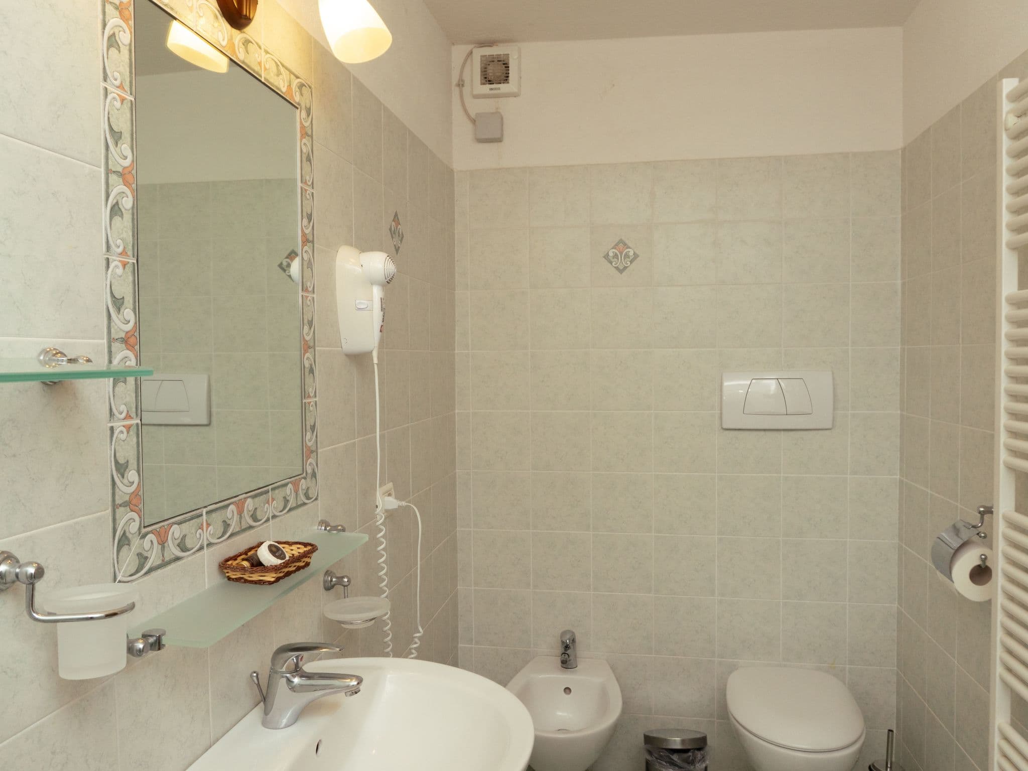Bathroom / Wellness