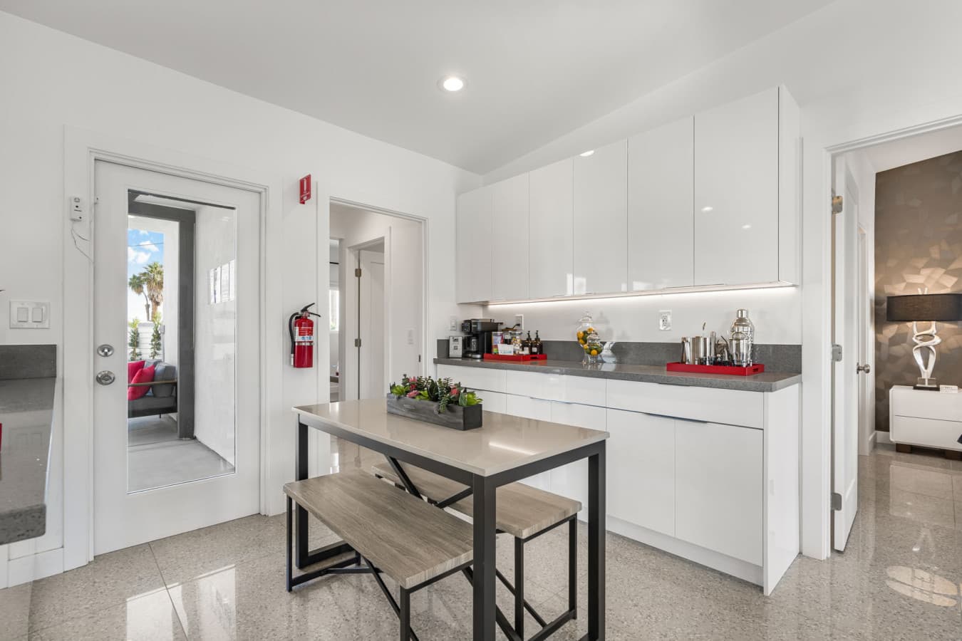 34-web-or-mls-567Sunview_034.jpg