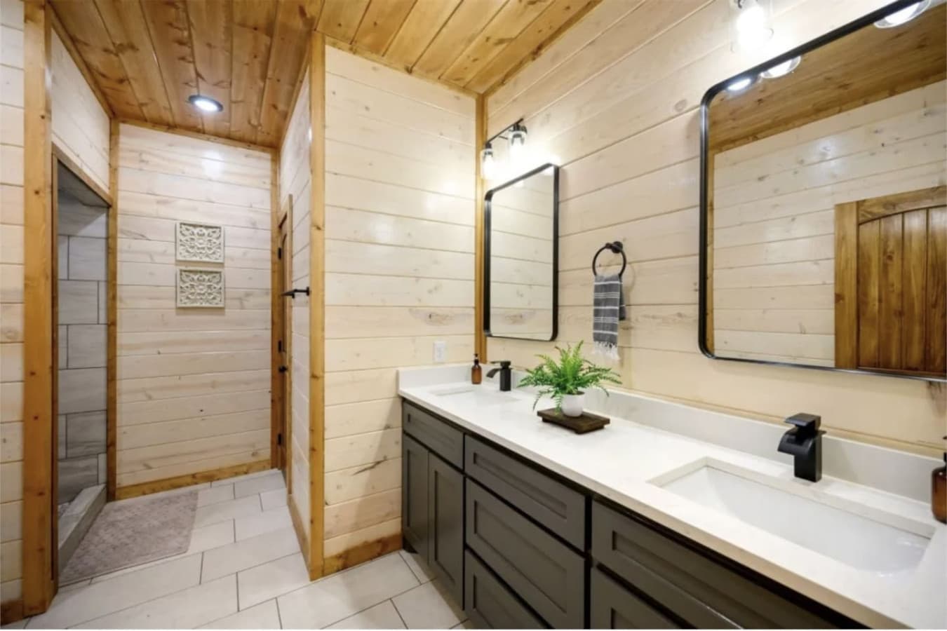 Bunk Room Bathroom