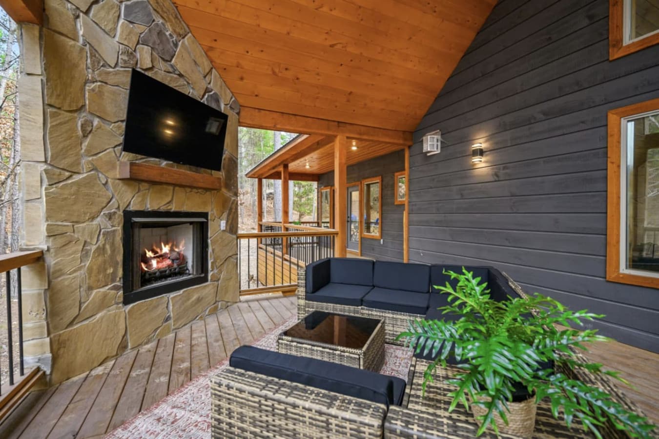 Outdoor Lounge