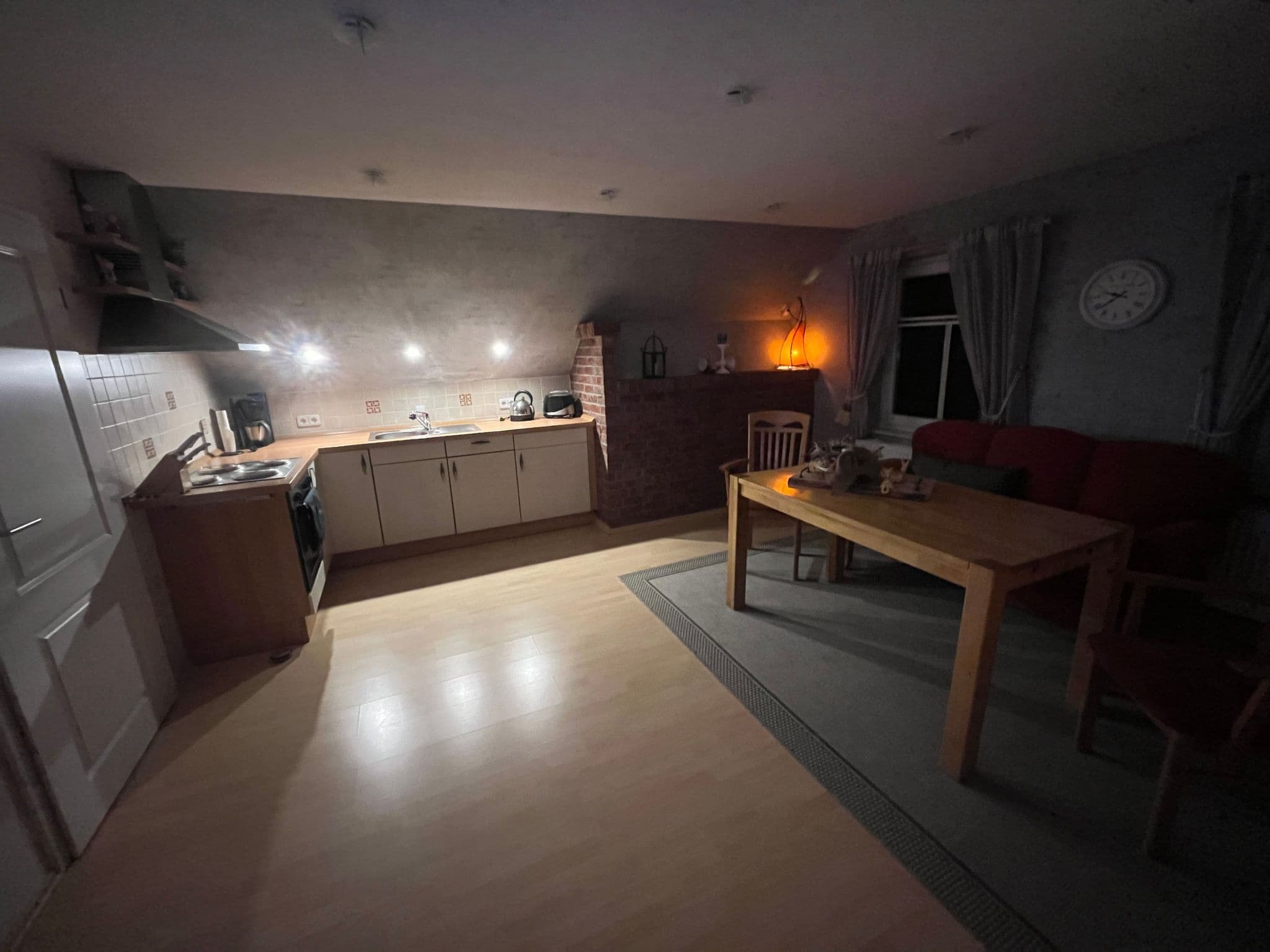 Kitchen / Dining Room