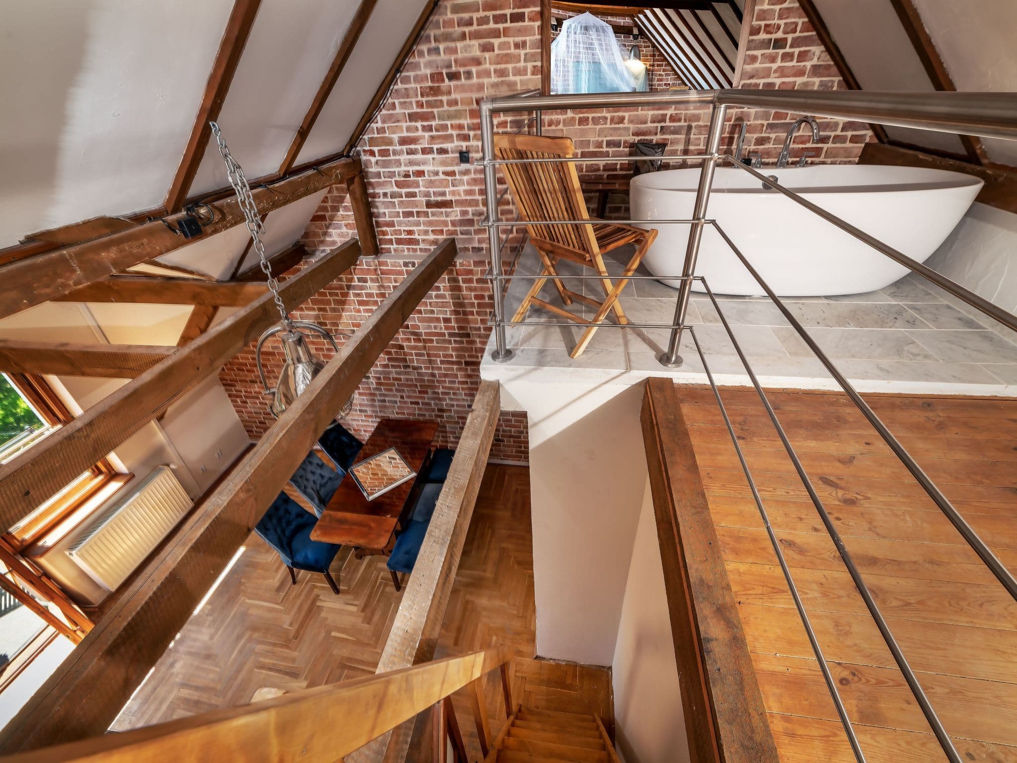 Gallery Image 10