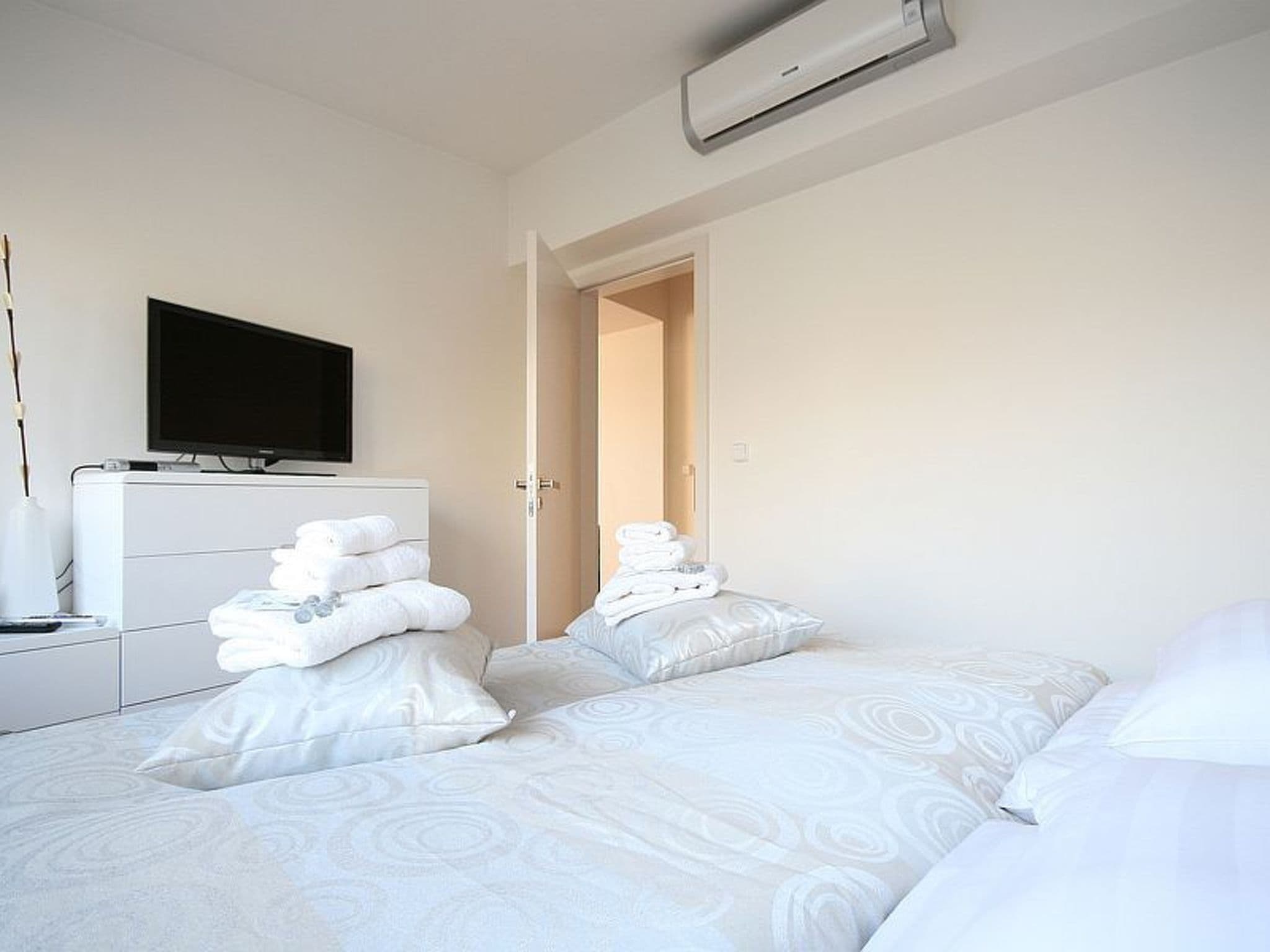 Gallery Image 21