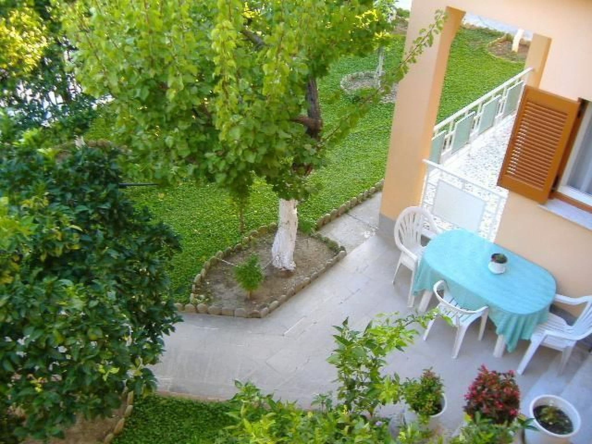 Gallery Image 12