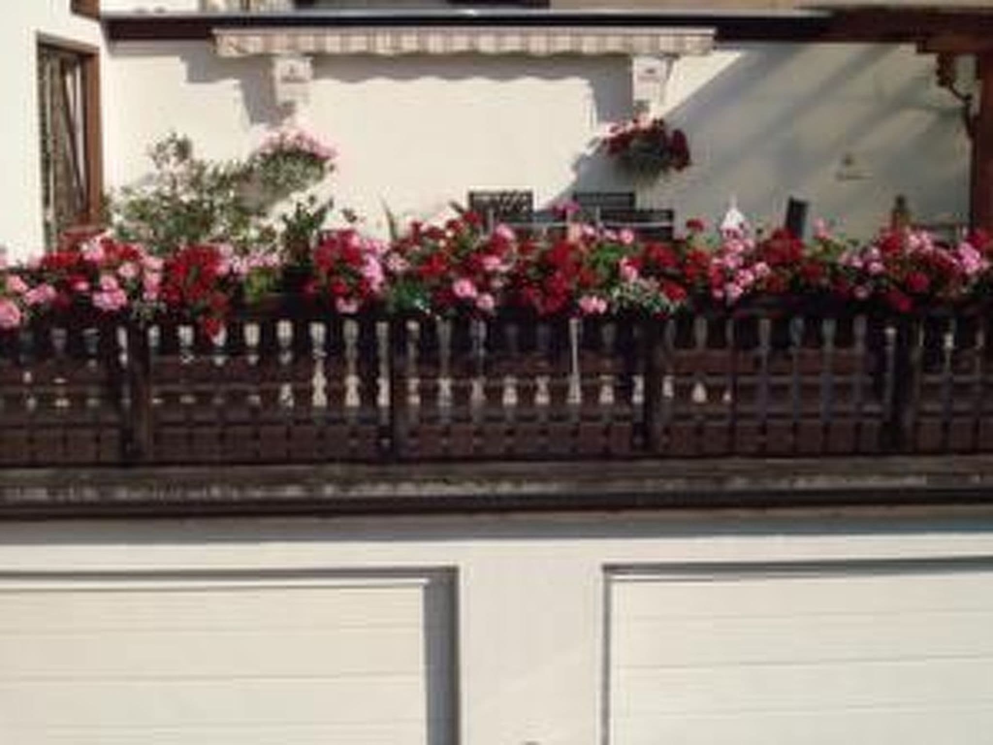 Gallery Image 22