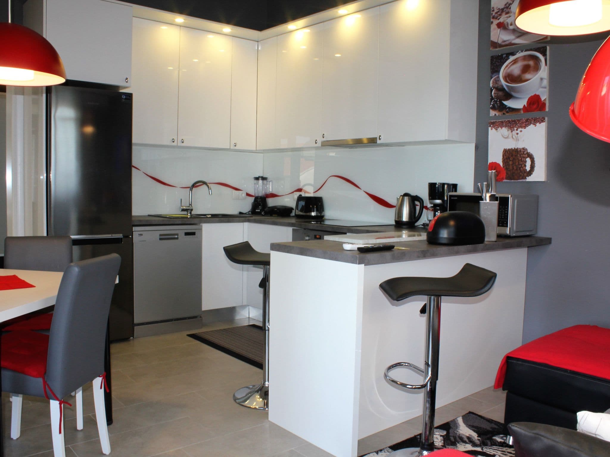 Kitchen / Dining Room