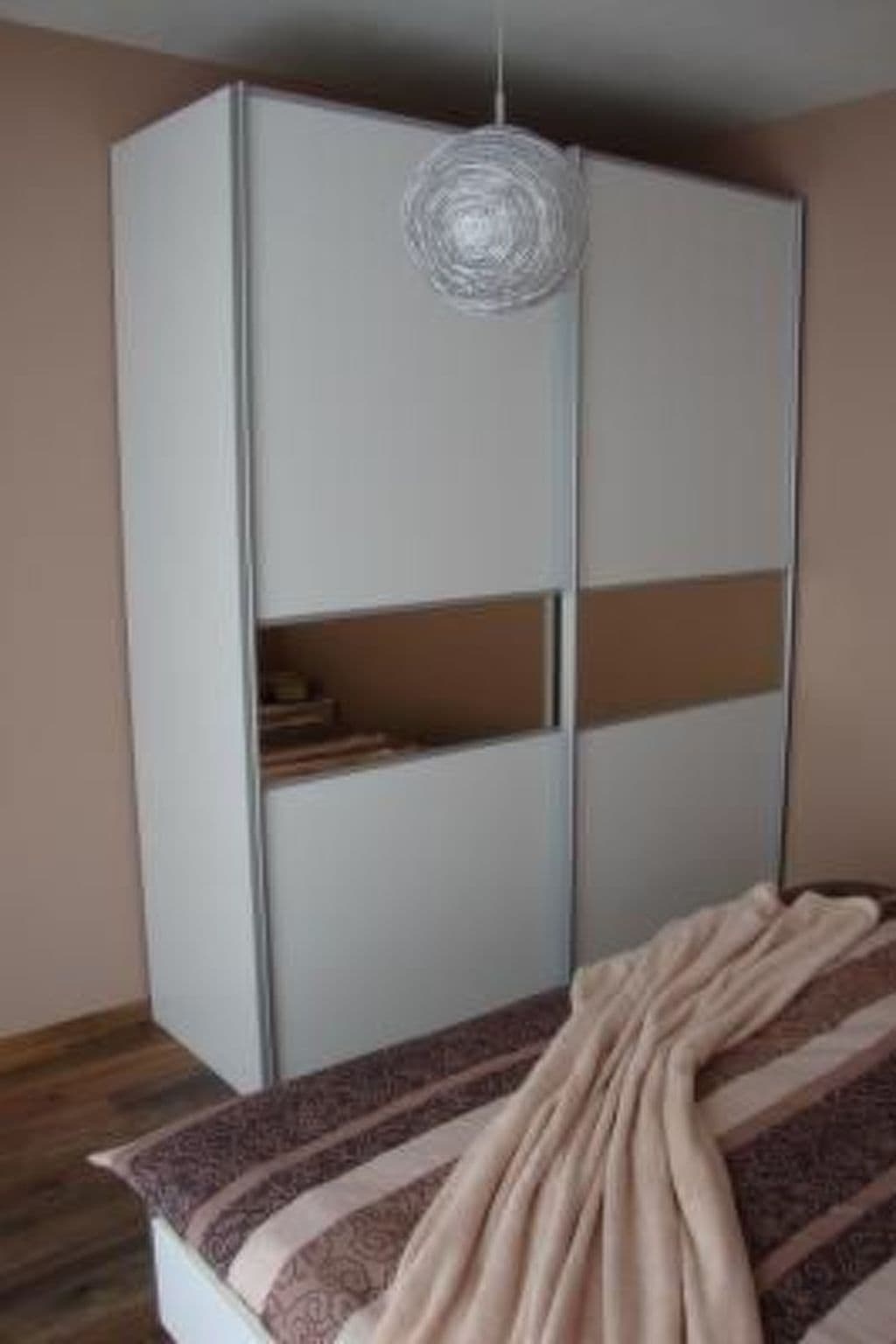 Gallery Image 12
