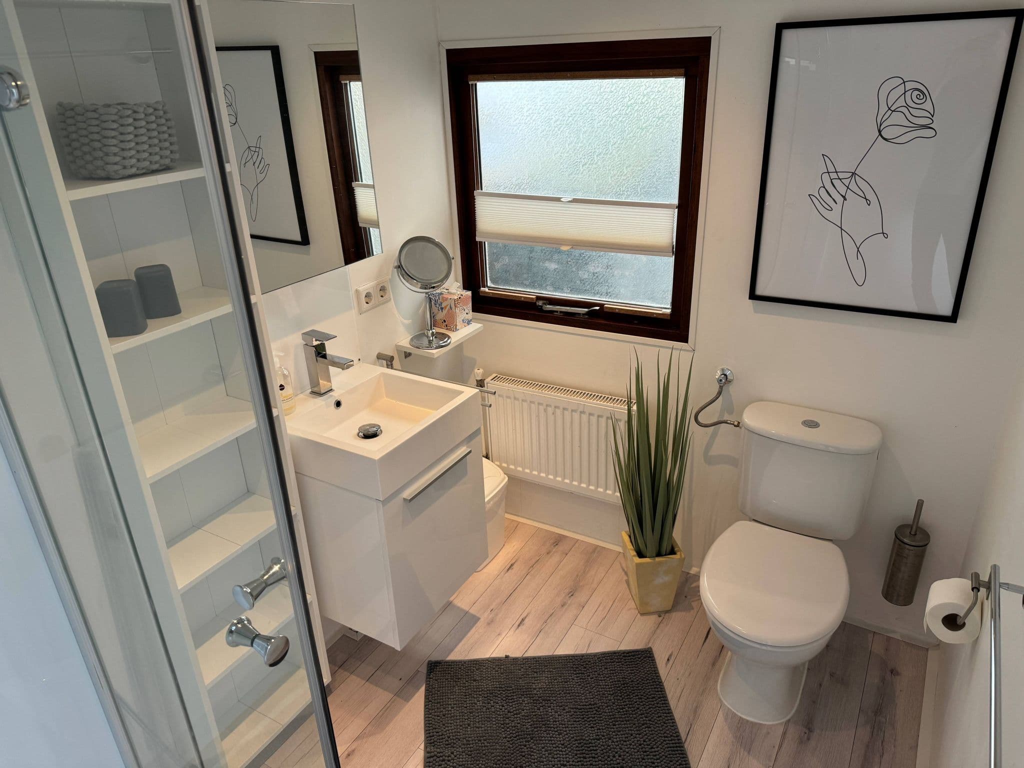 Gallery Image 7