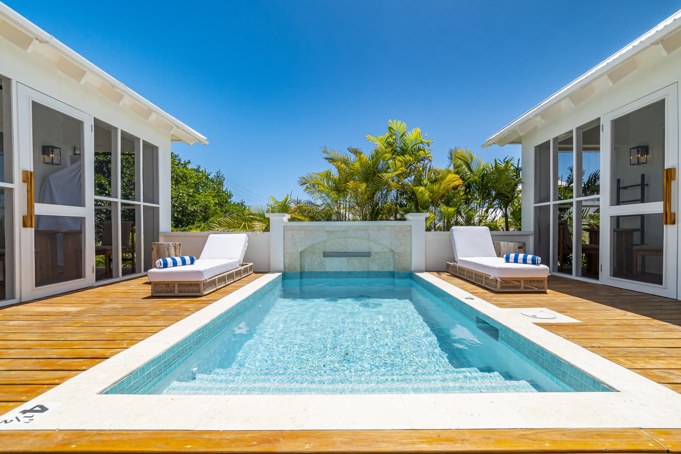 Endless Summer + Pool Club at Mahogany Bay - Unit B