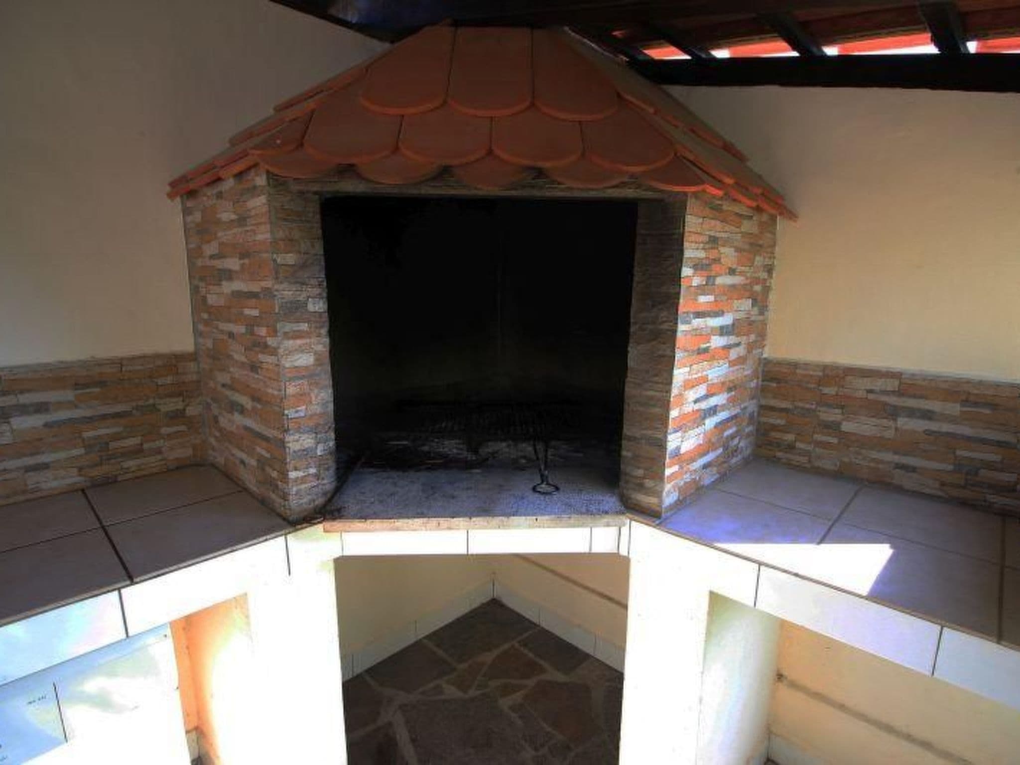 Gallery Image 18