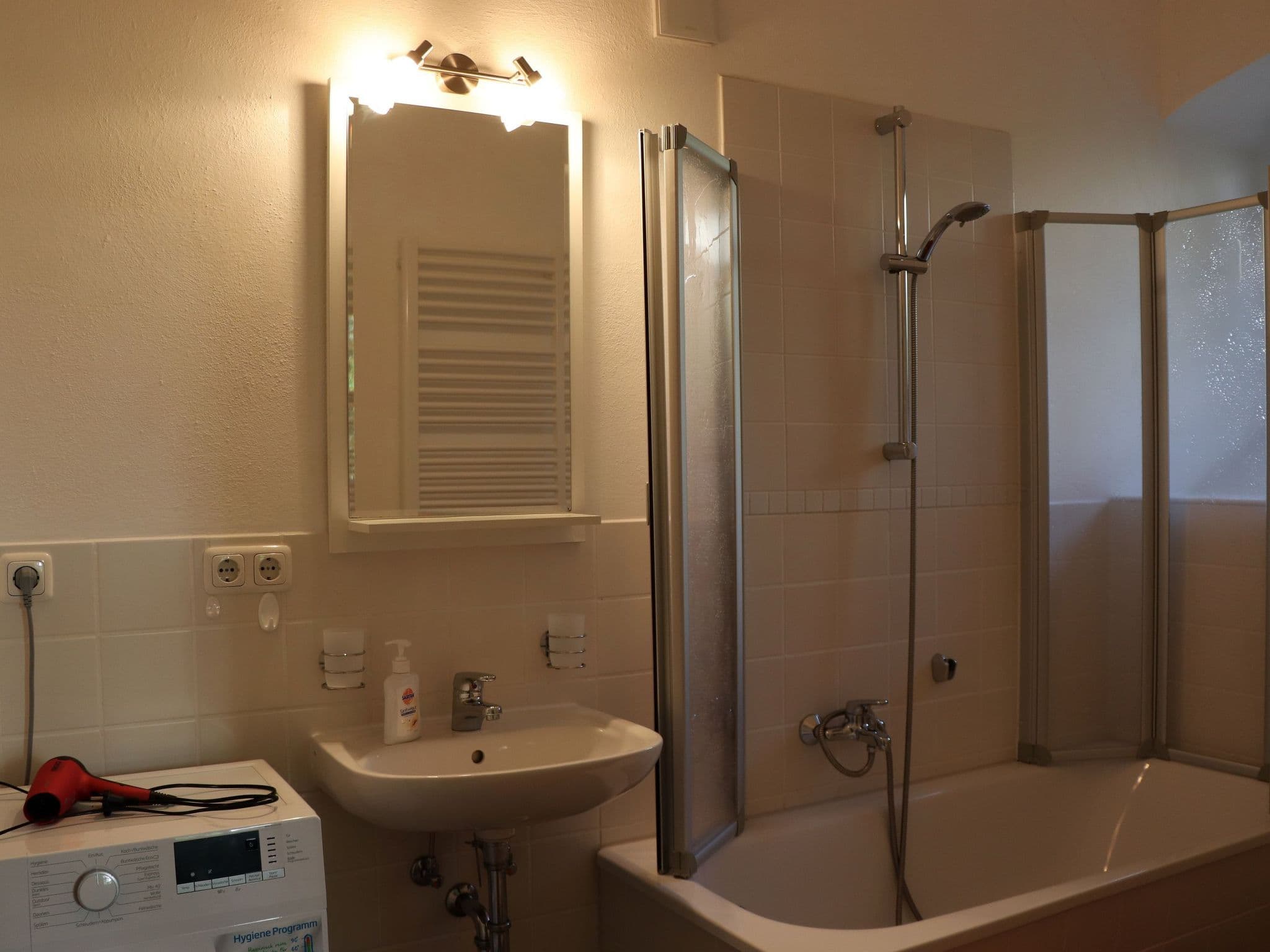 Bathroom / Wellness