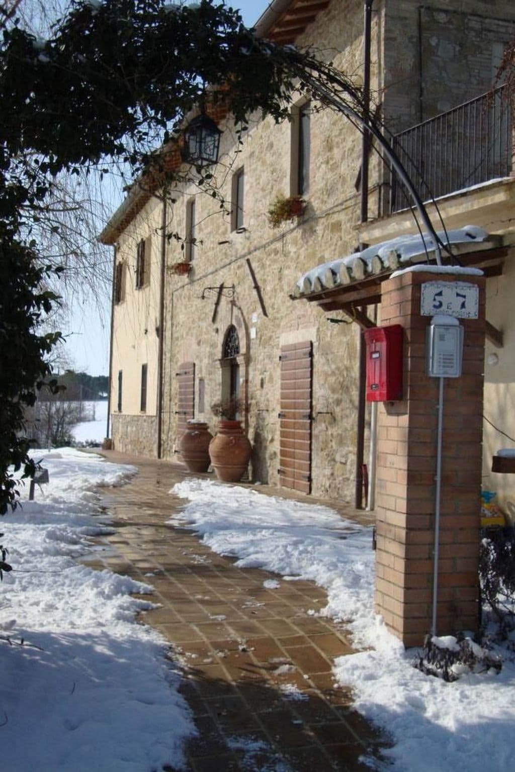 Gallery Image 6