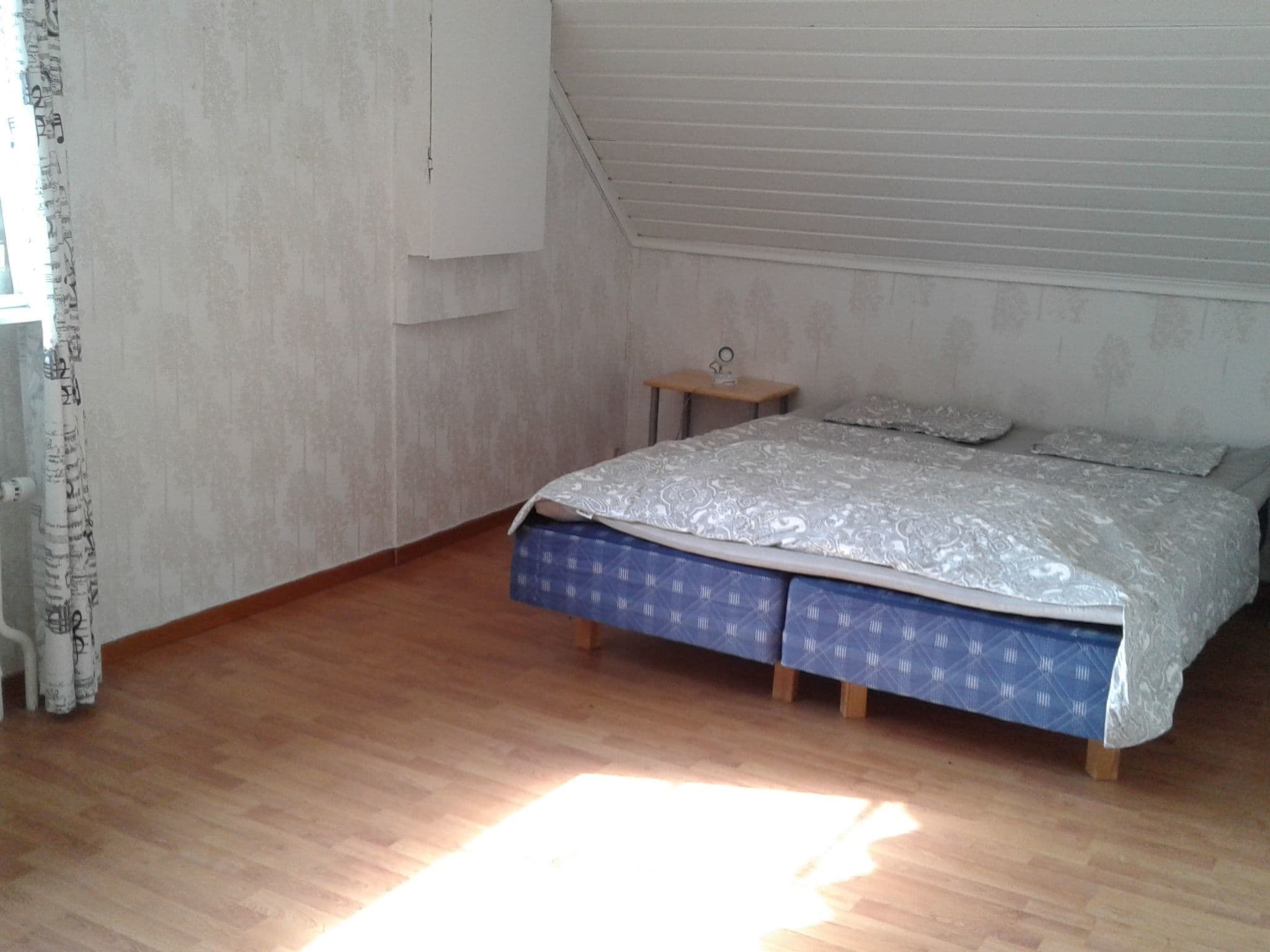 Gallery Image 12