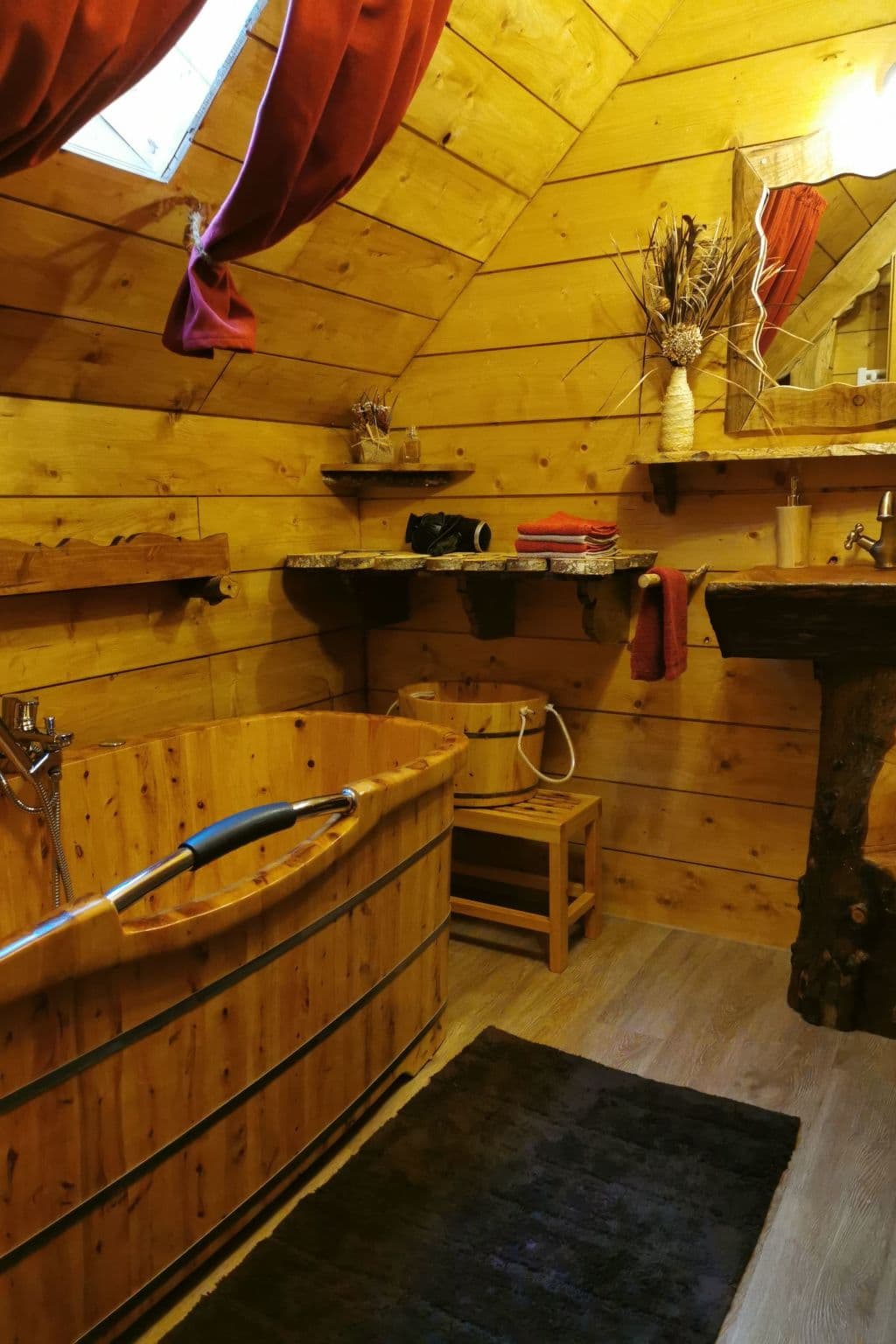 Bathroom / Wellness