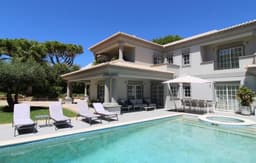 in Almancil mit Garten, Grill und Terrasse