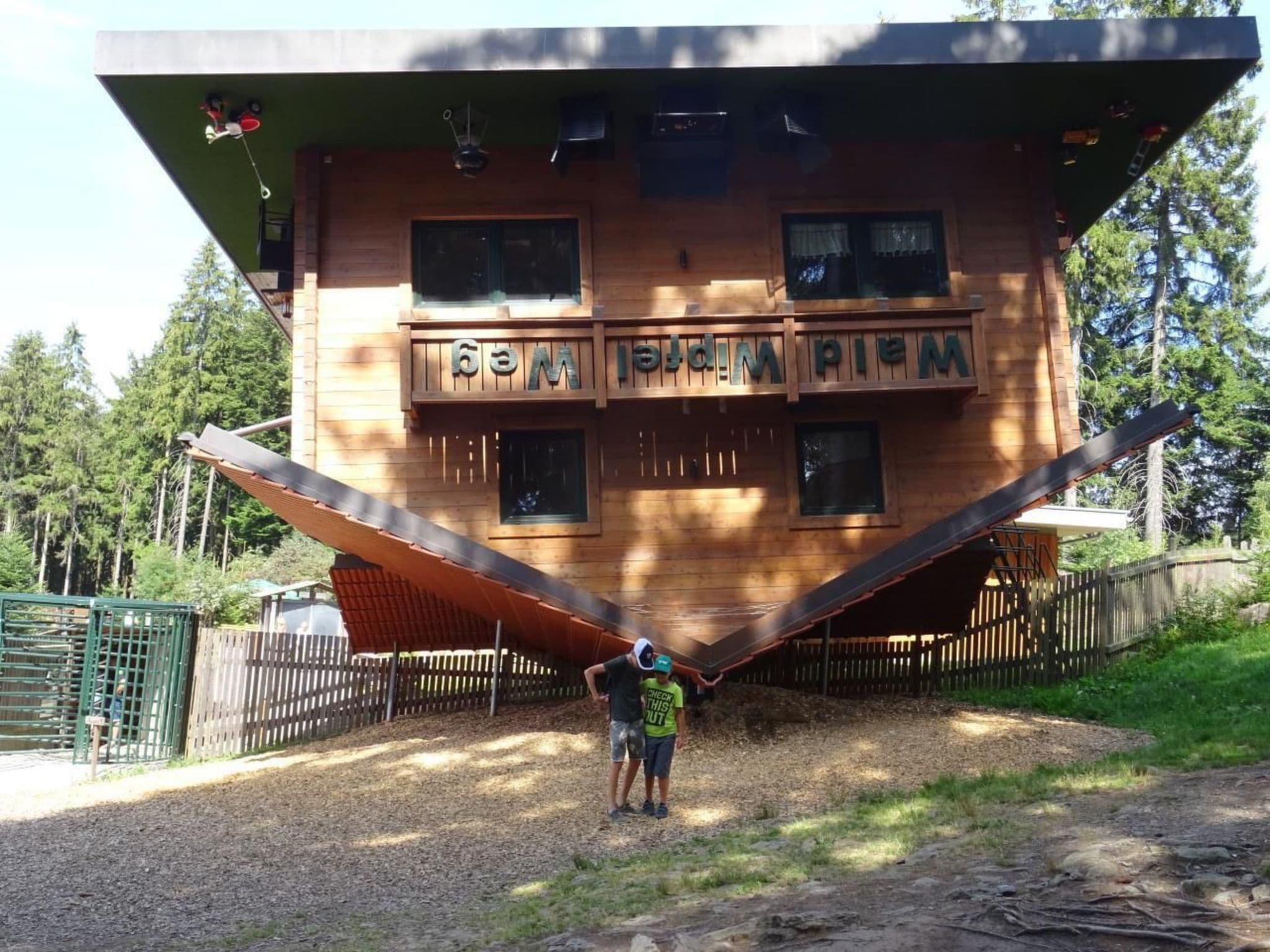Gallery Image 17
