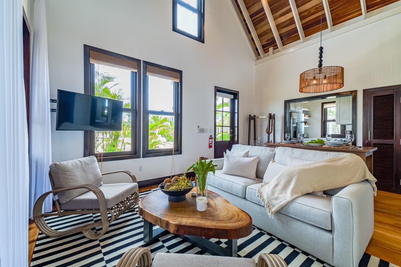Coral Retreat & Pool Club at Mahogany Bay