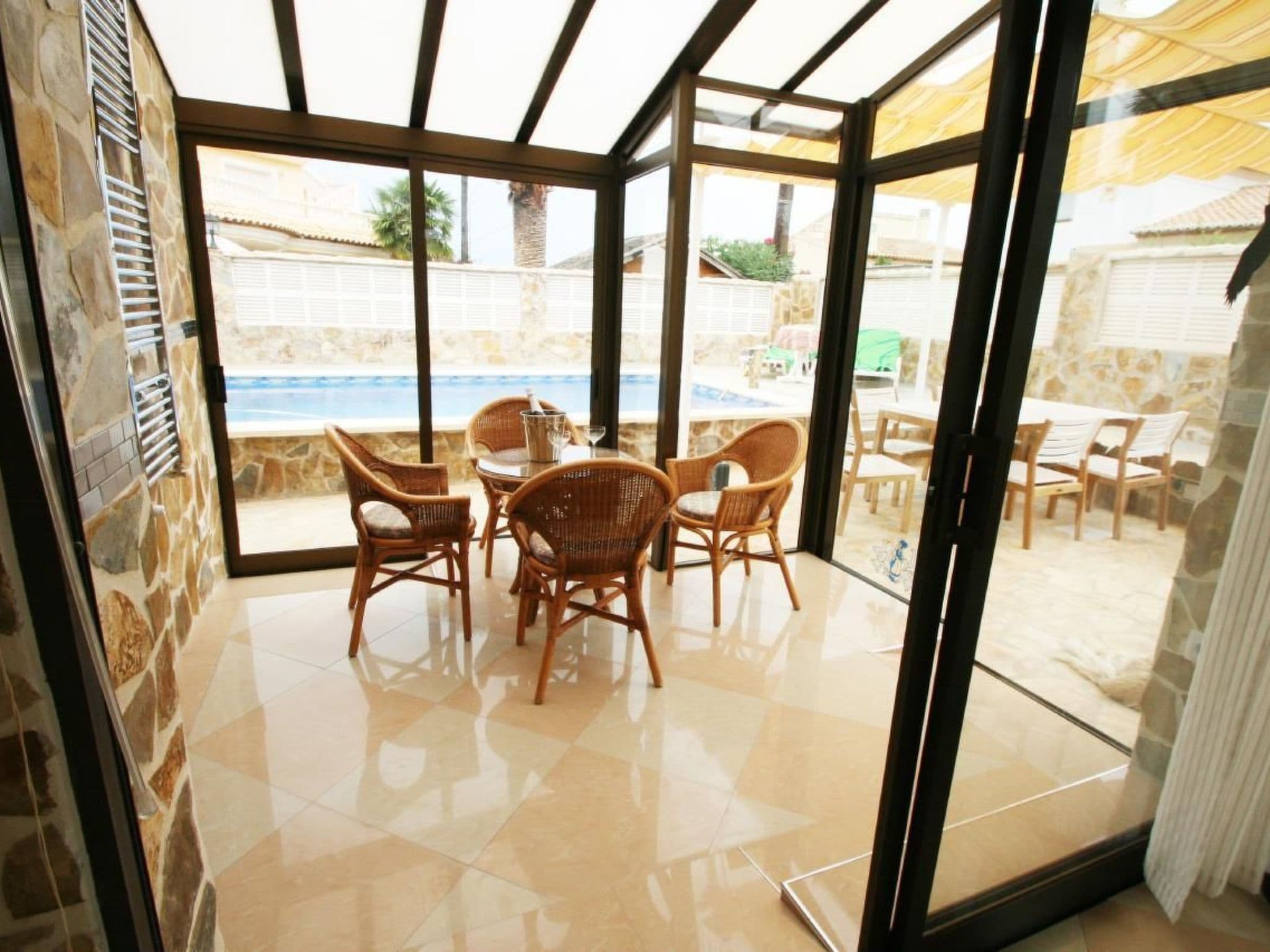 Gallery Image 10