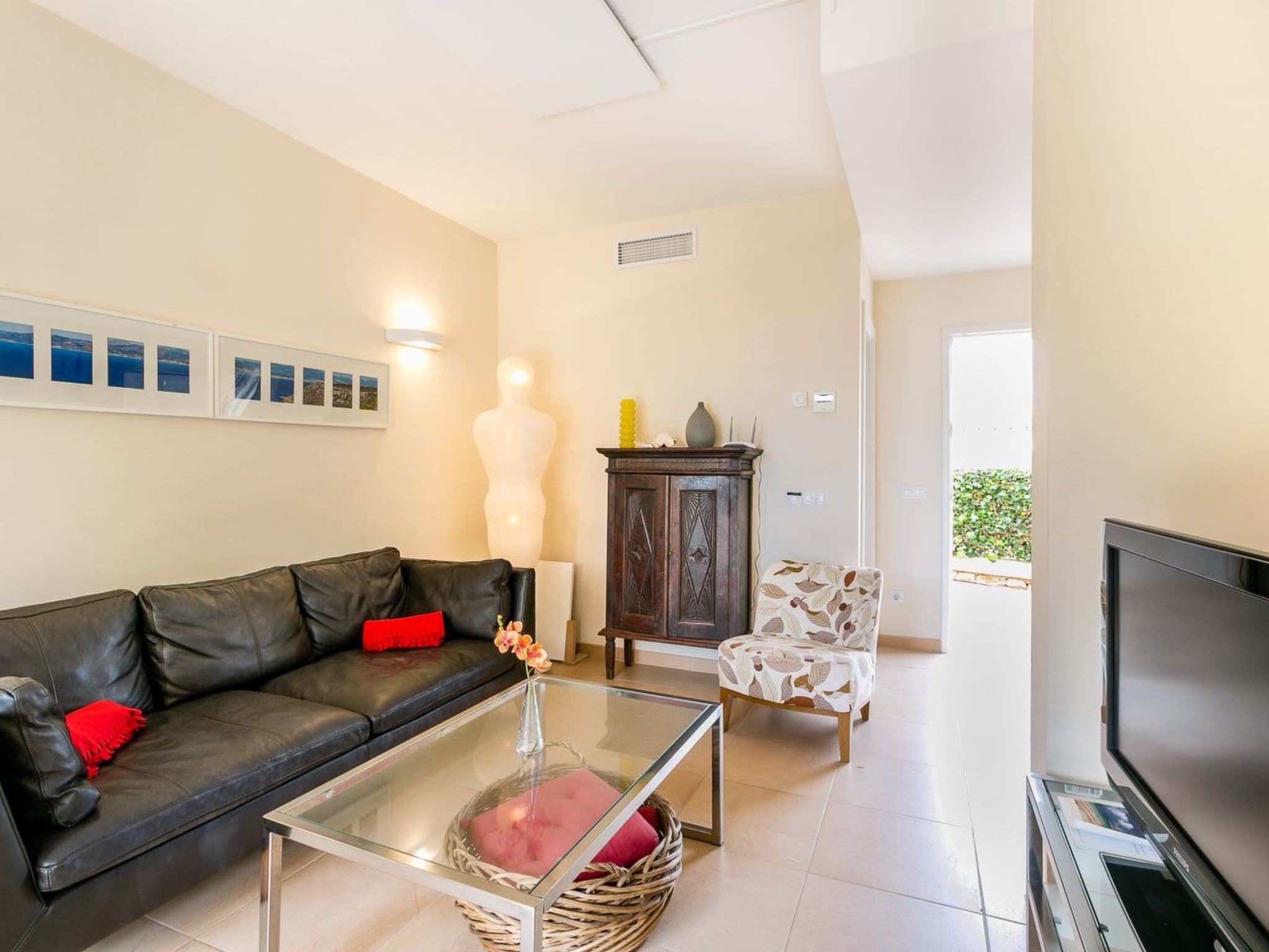 Gallery Image 9