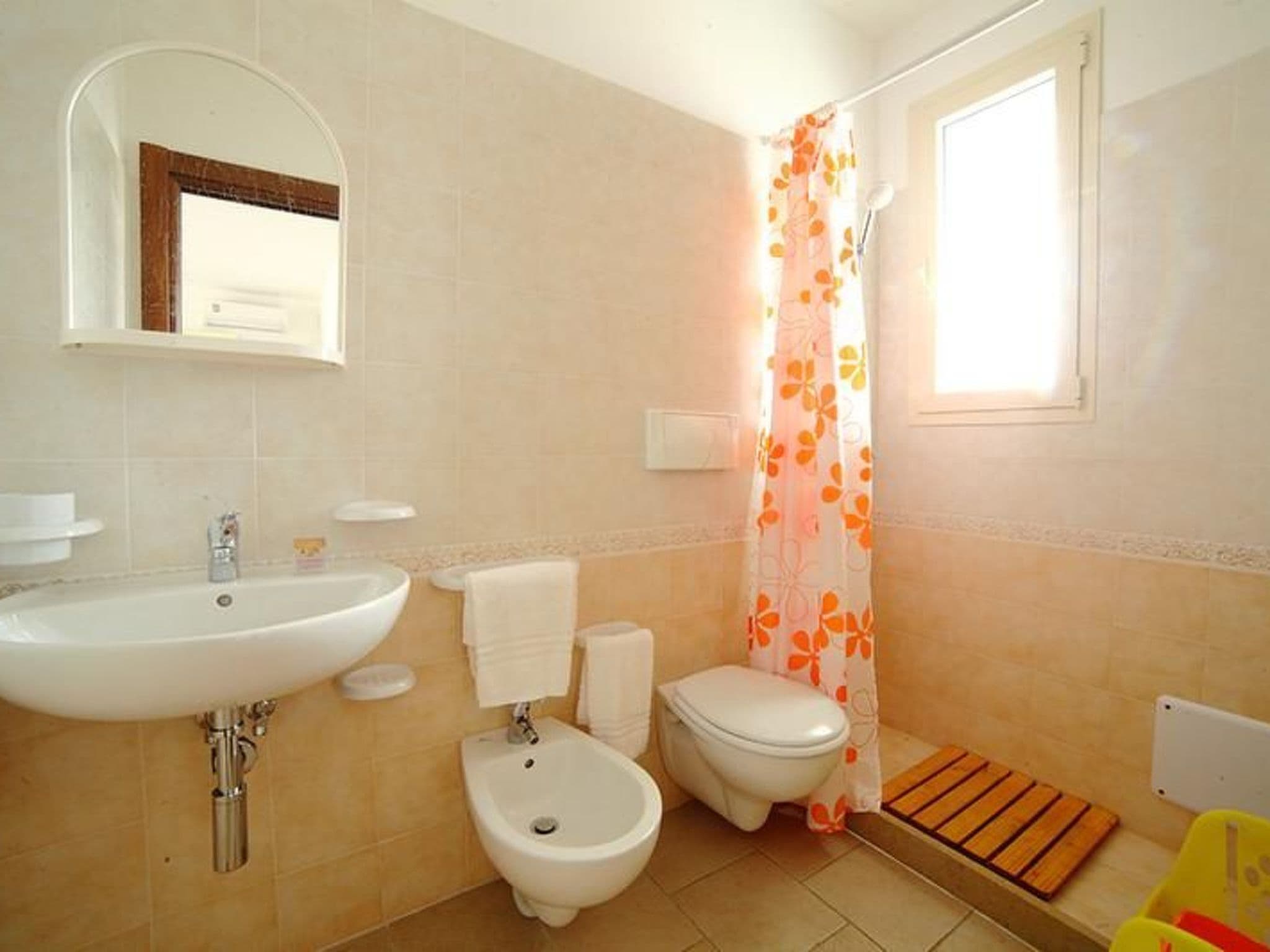 Gallery Image 12