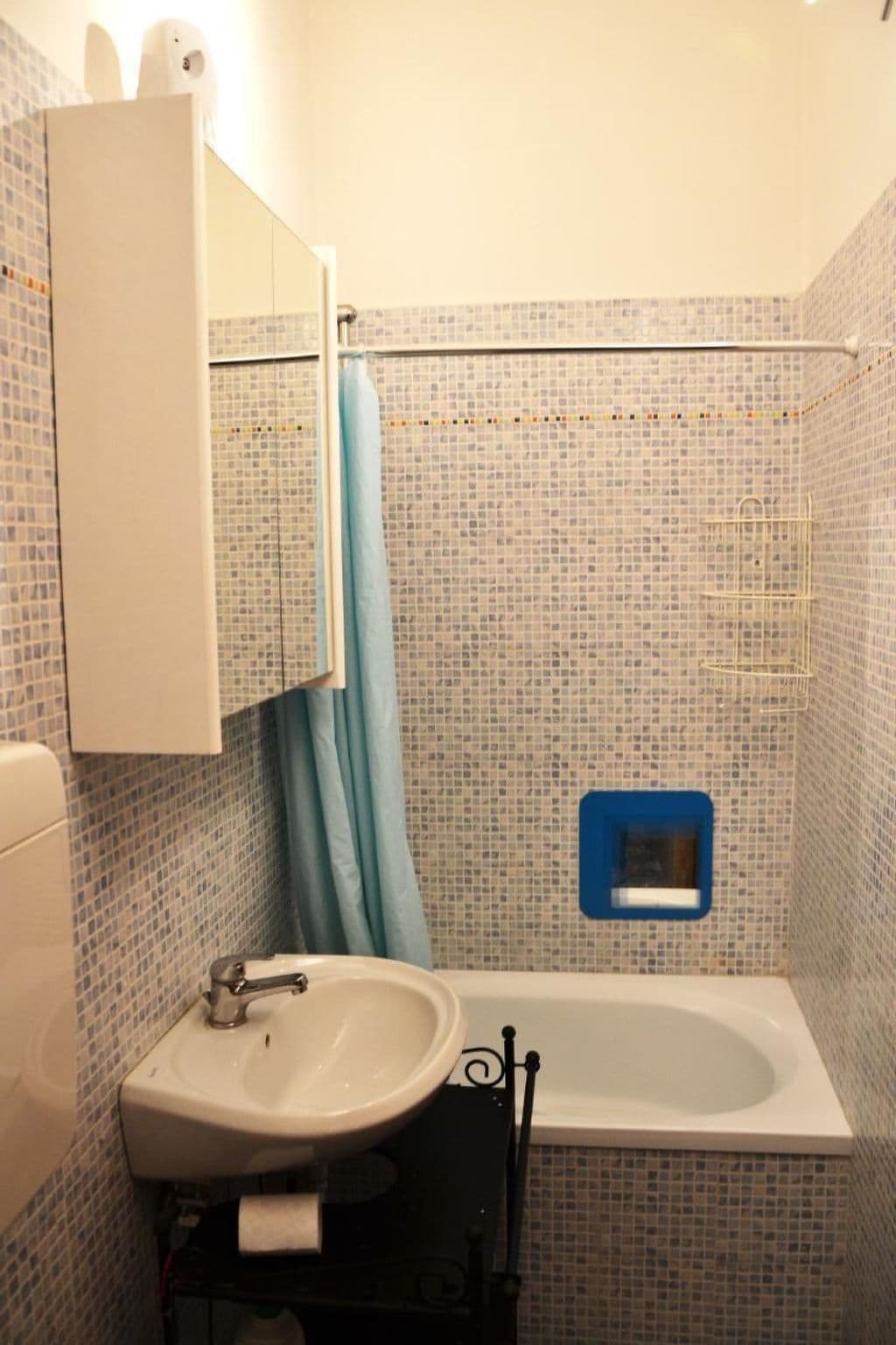 Gallery Image 15