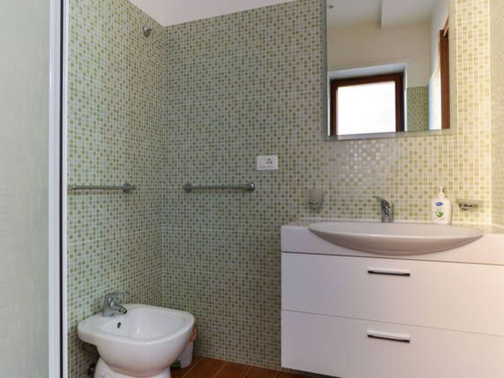 Gallery Image 11