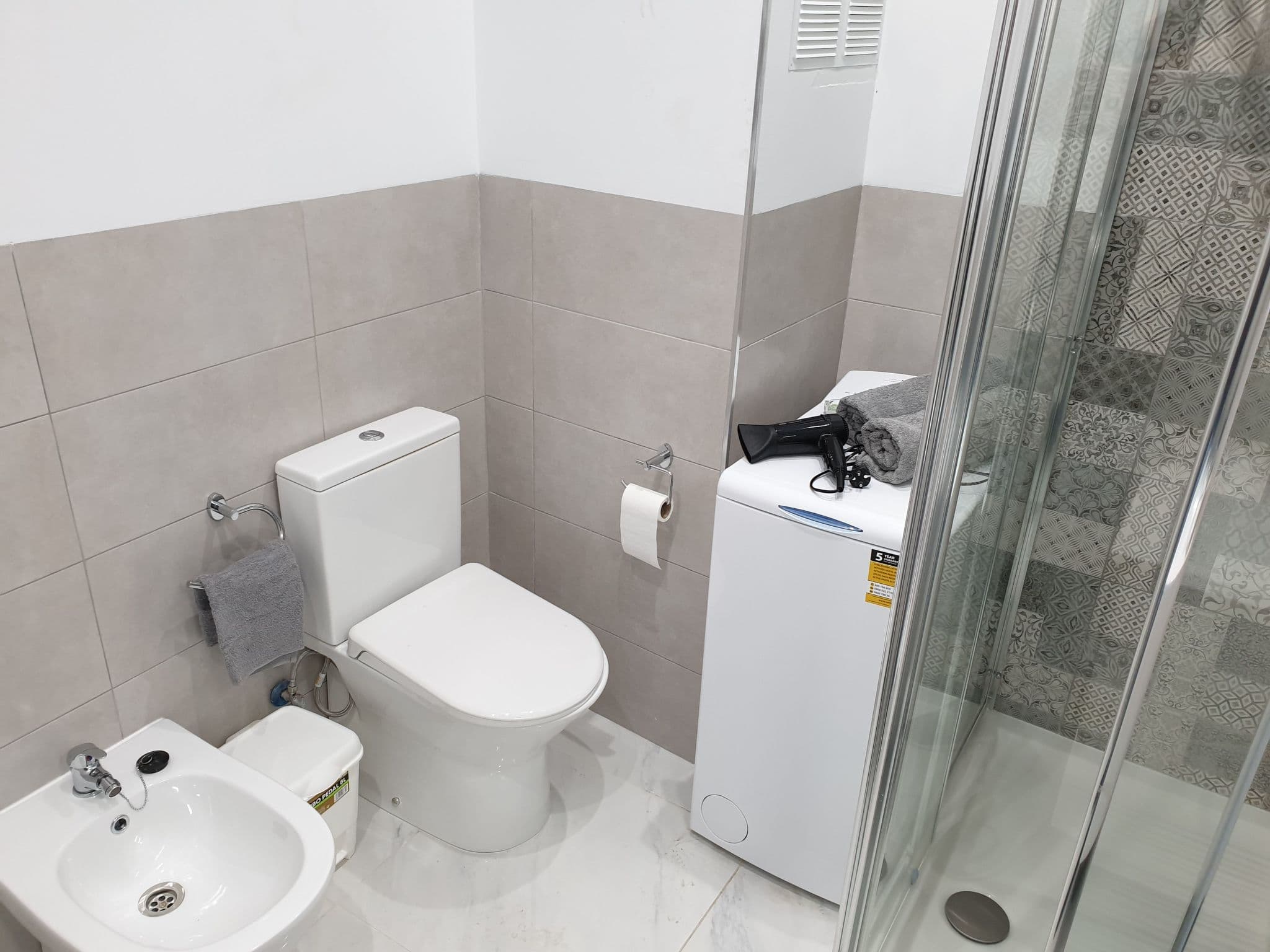 Bathroom / Wellness